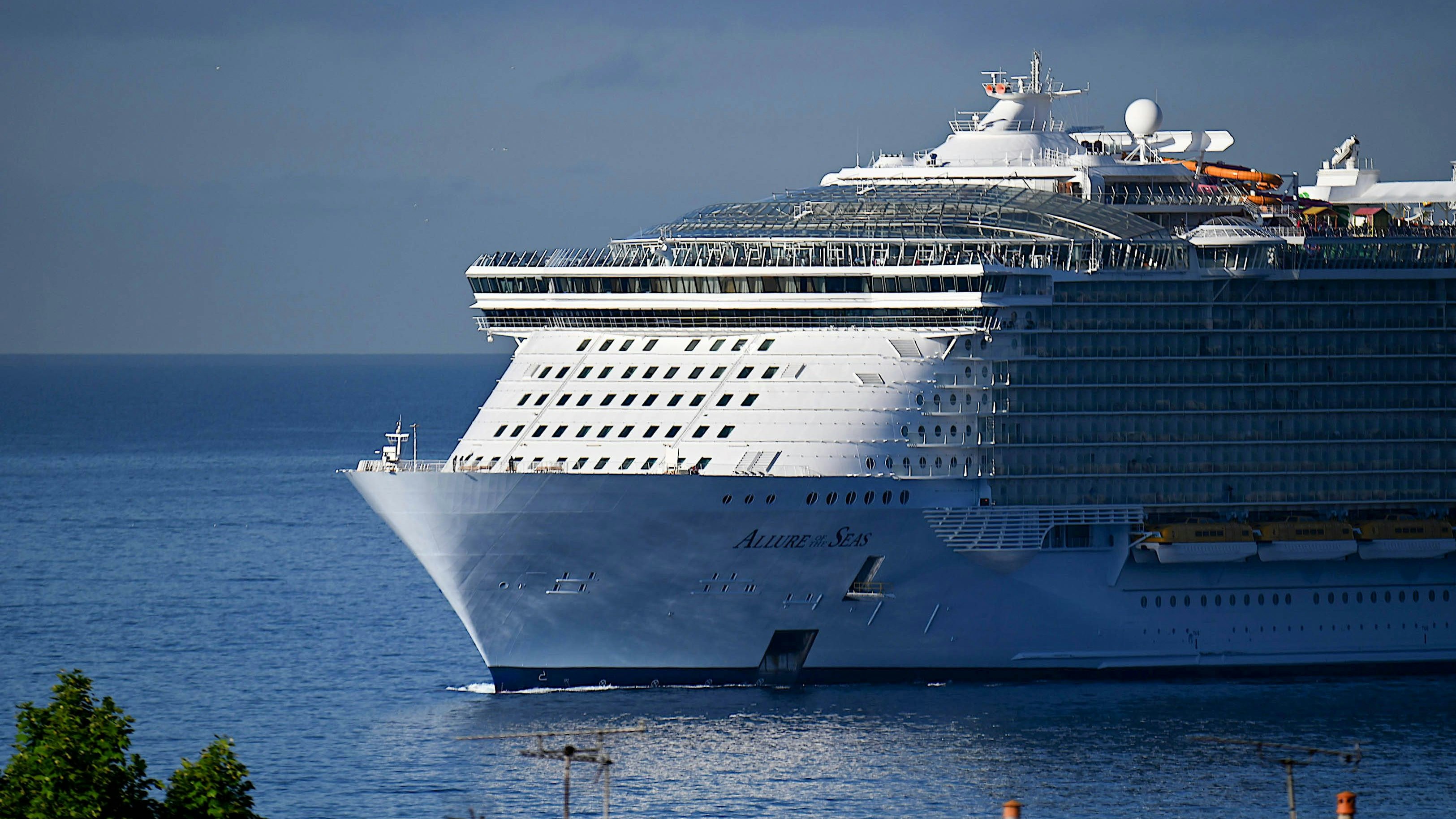 Heute.at - Nach 33 Drinks – Vater (35) stirbt bei Kreuzfahrt