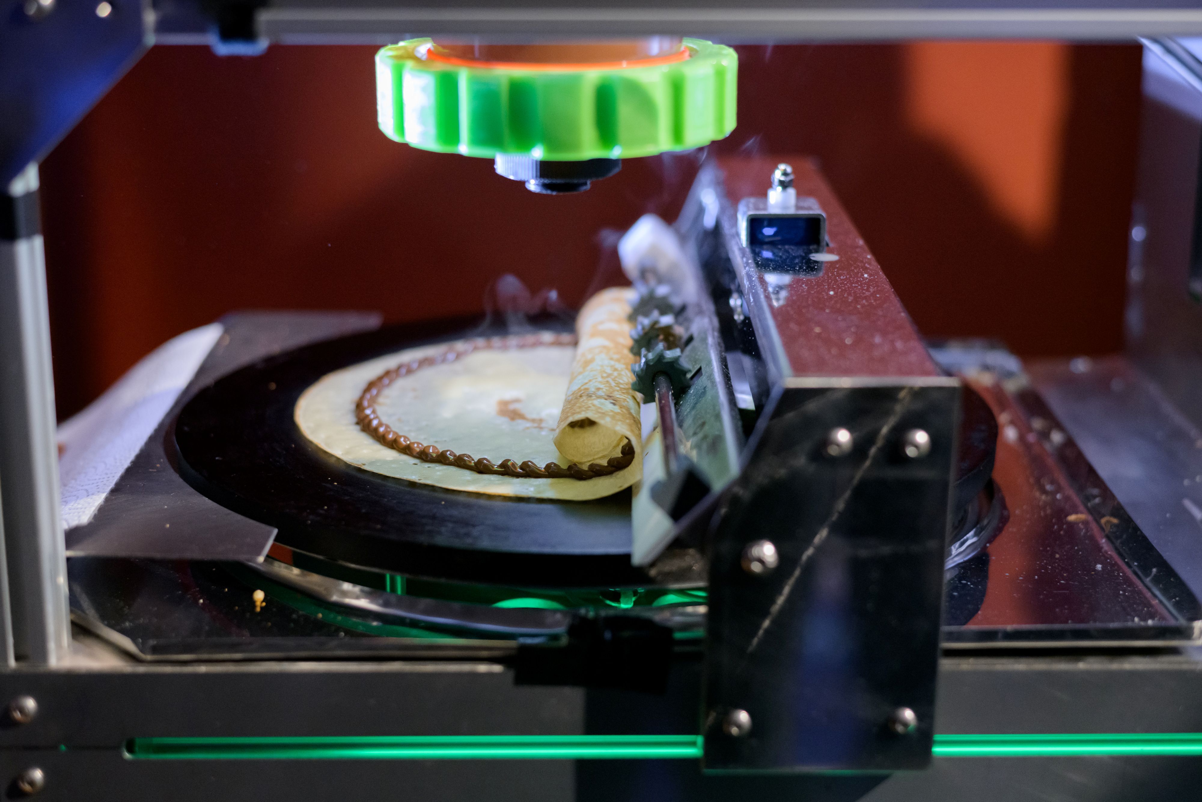 Dieser Roboter sorgt für die perfekte Palatschinke!