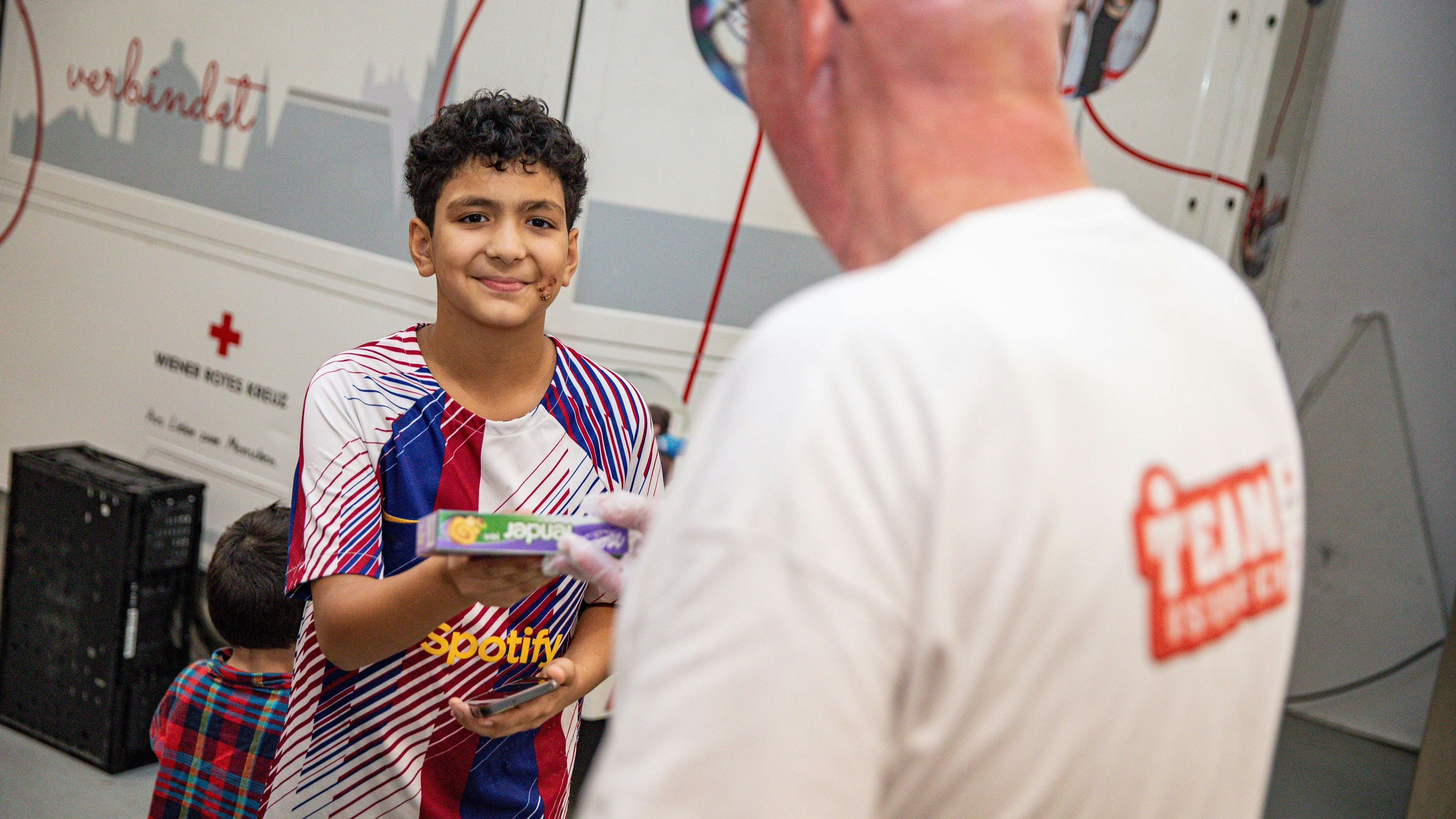 Für Kinder gibt es auch ein paar Süßigkeiten.