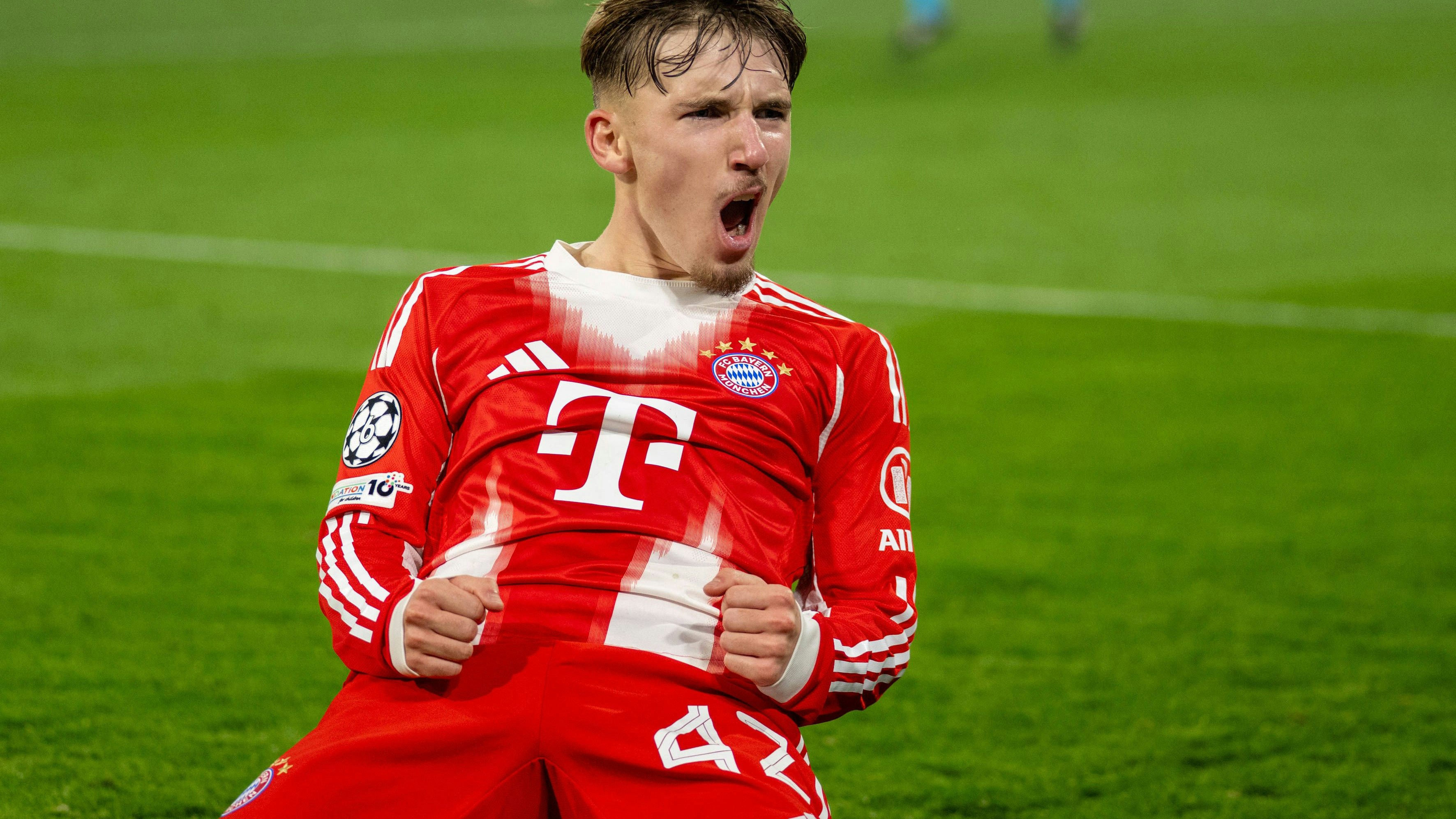 Heute.at - Trotz Kimmich-Eigentor! Bayern-Sieg dank Jungstar Karl