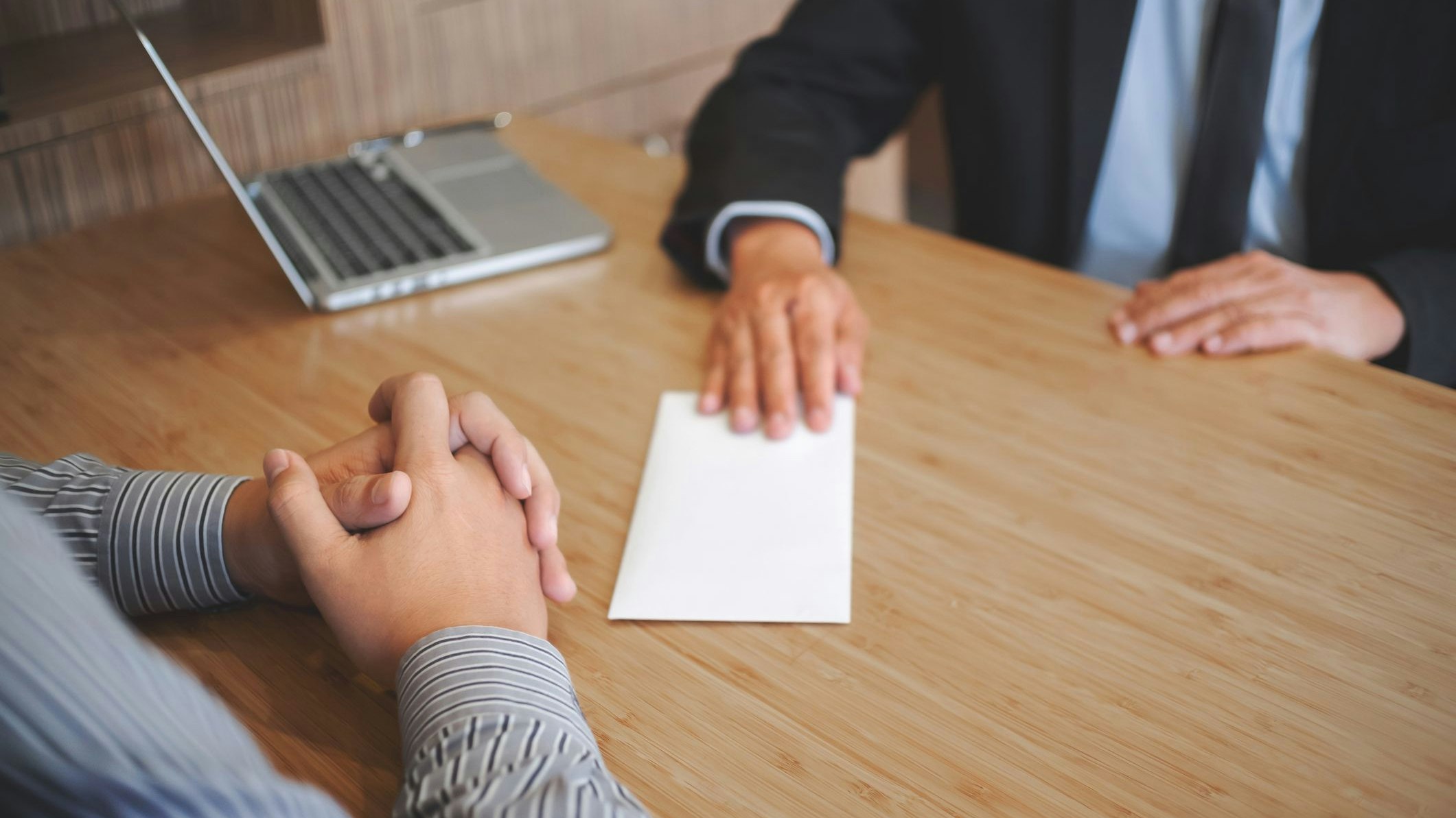 Heute.at - Fristlose Kündigung, weil Frau zu früh zur Arbeit kam