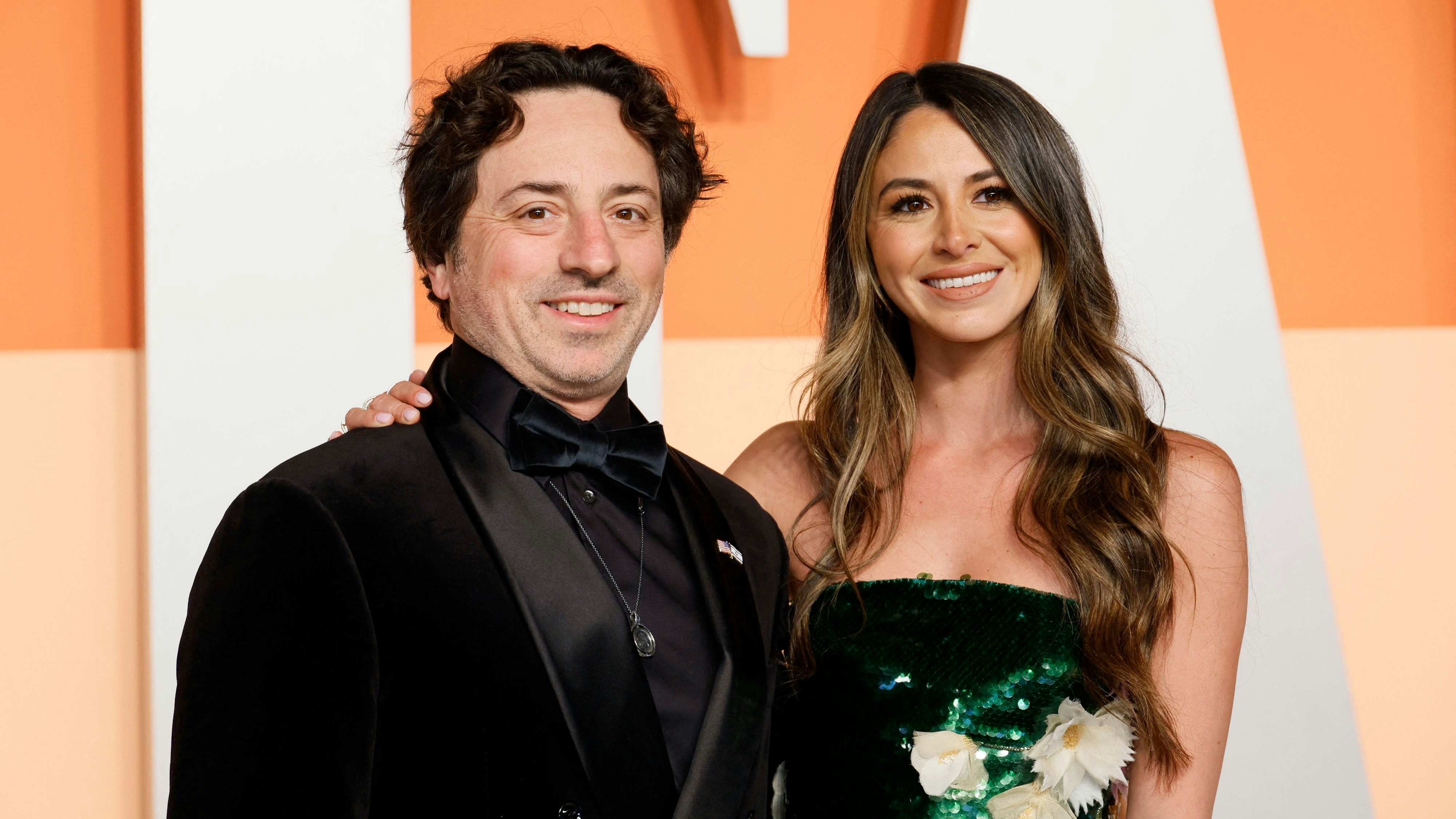 Google-Gründer Sergey Brin, hier mit Freundin Gerelyn Gilbert-Soto, hätte gern, dass sein KI-Team 60 Stunden in der Woche arbeitet