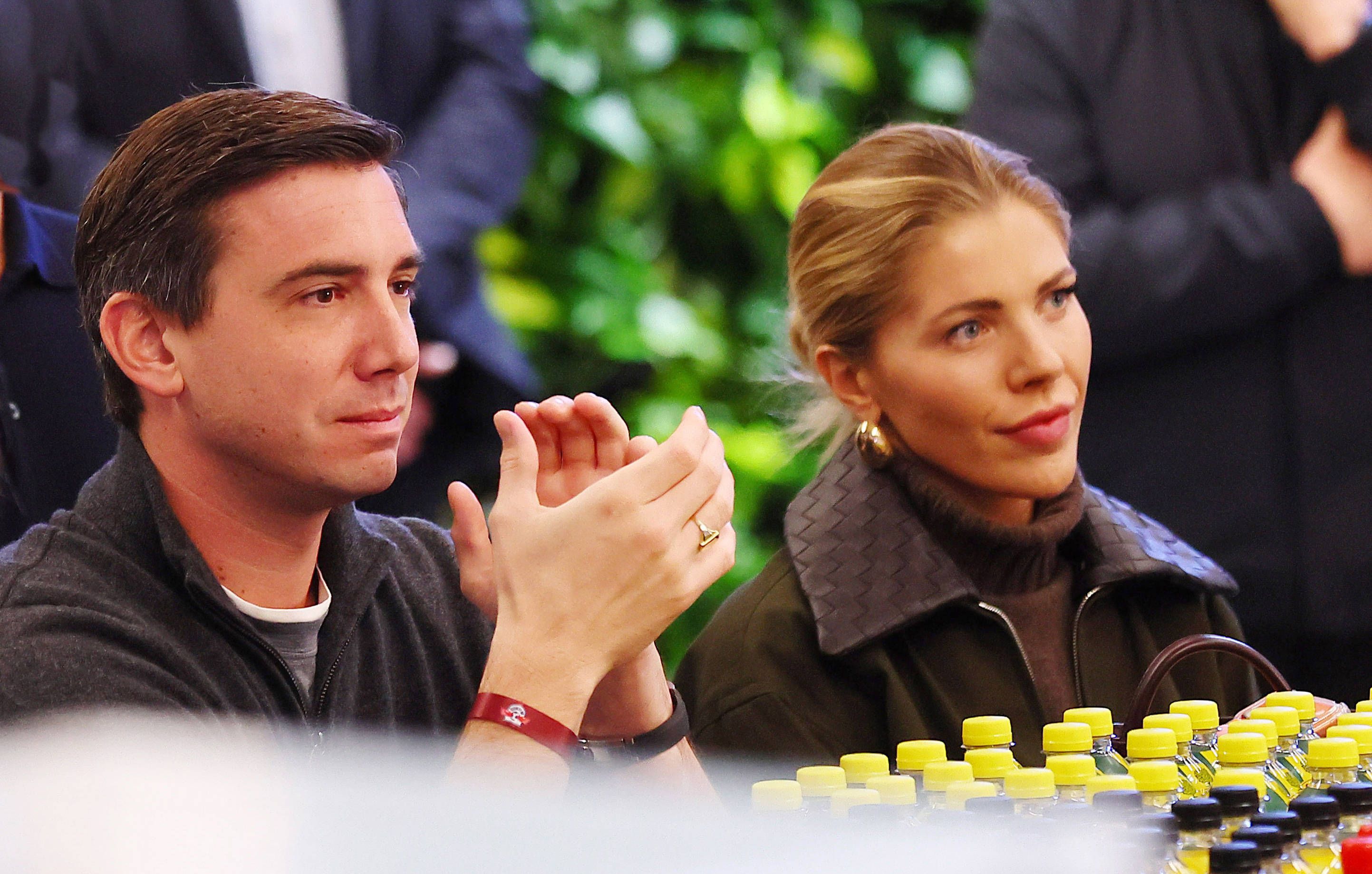 Heute.at - Nach Marko-Beben – Red-Bull-Bosse bei Rede emotional