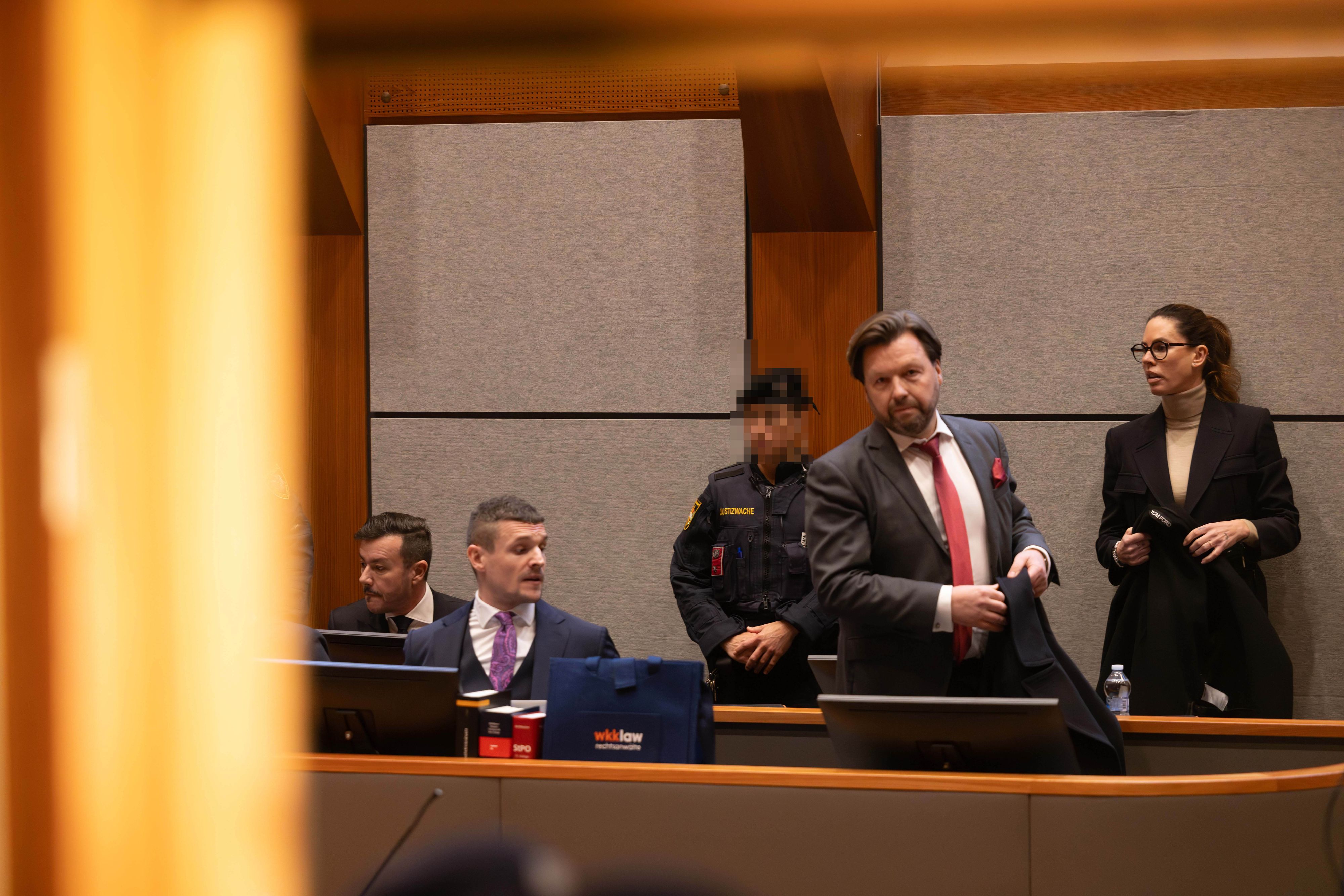 Heute.at - 15 Monate! René Benko wieder schuldig gesprochen