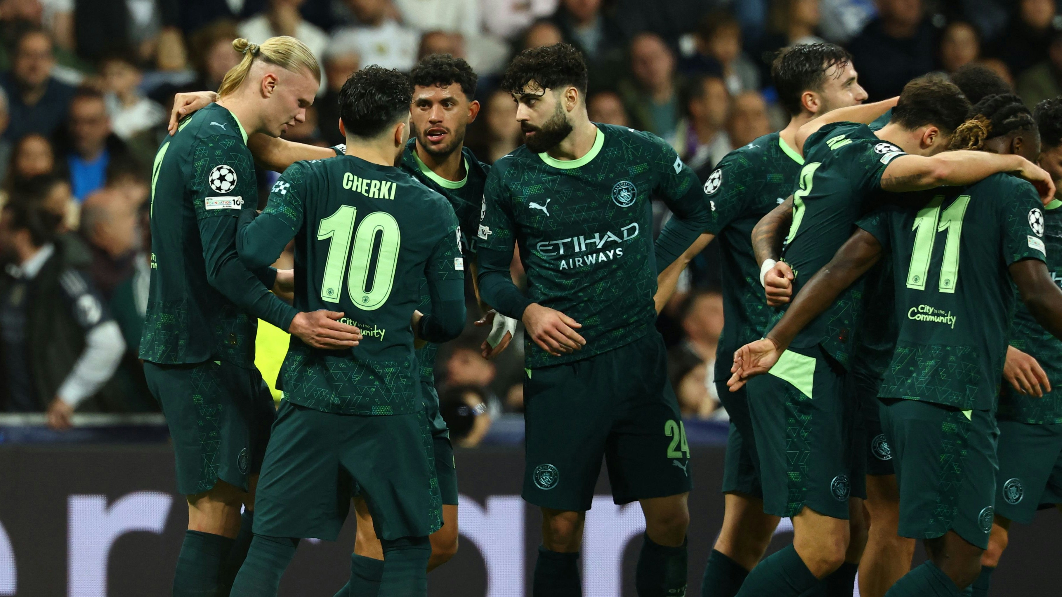 Manchester City bejubelt den Auswärtssieg gegen Real Madrid. 