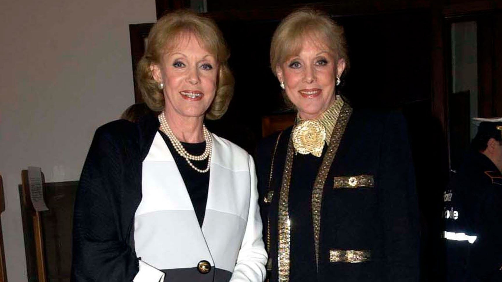 Heute.at - Kessler-Zwillinge in geheimer Zeremonie beigesetzt