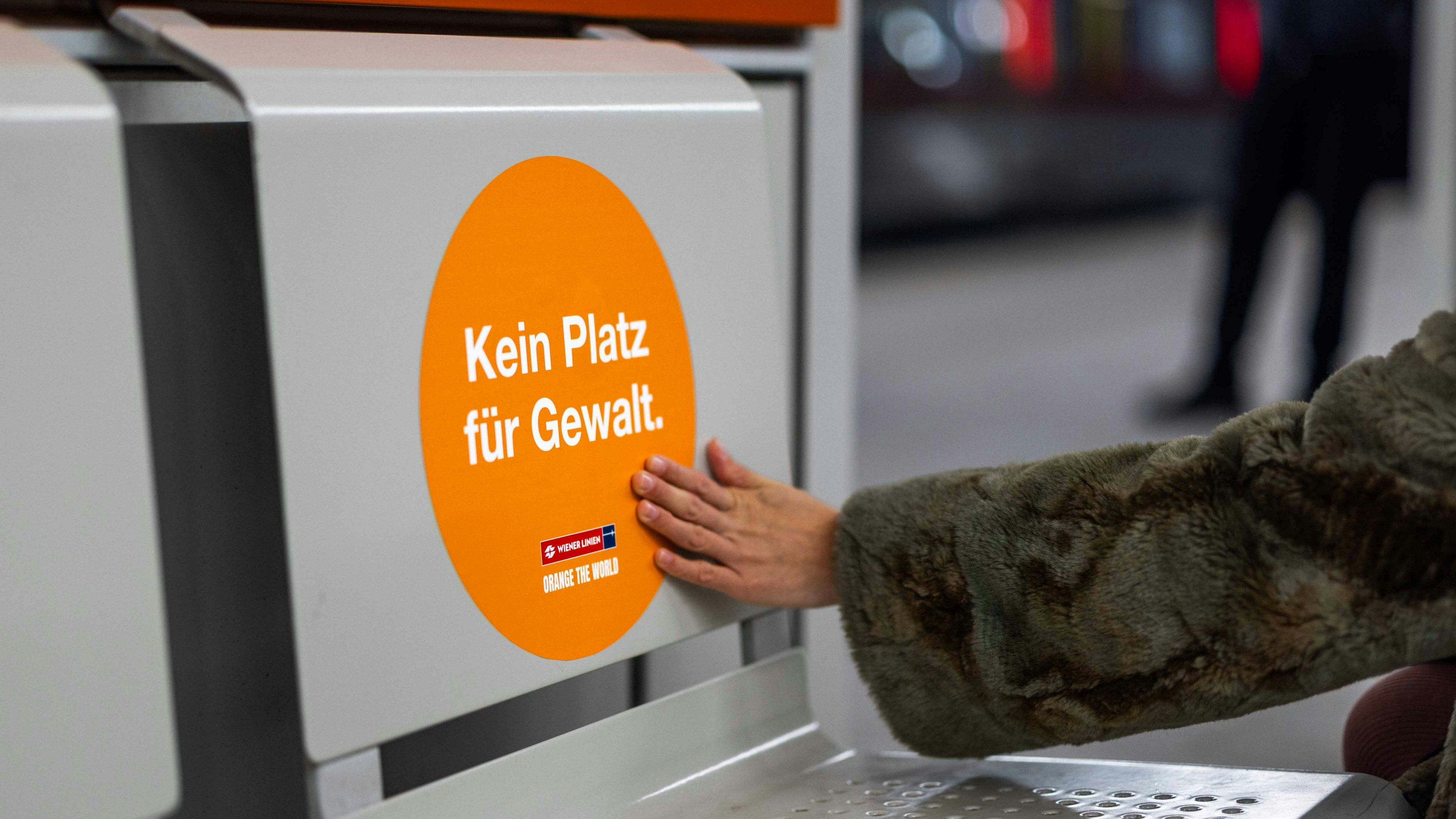 Heute.at - U3-Sticker-Kampagne gegen Gewalt bleibt dauerhaft