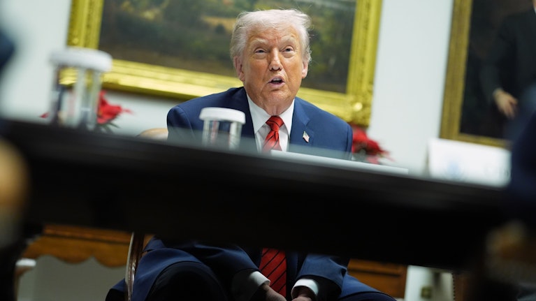 In einem US-Medium tauchte die Rohfassung der neuen Sicherheitsstrategie der Trump-Regierung auf. Daraus lassen sich die wahren Ziele des Präsidenten ablesen. Er will einen Weltverbund aus 5 Staaten (ohne Deutschland) und Europa spalten – mit Hilfe Österreichs.