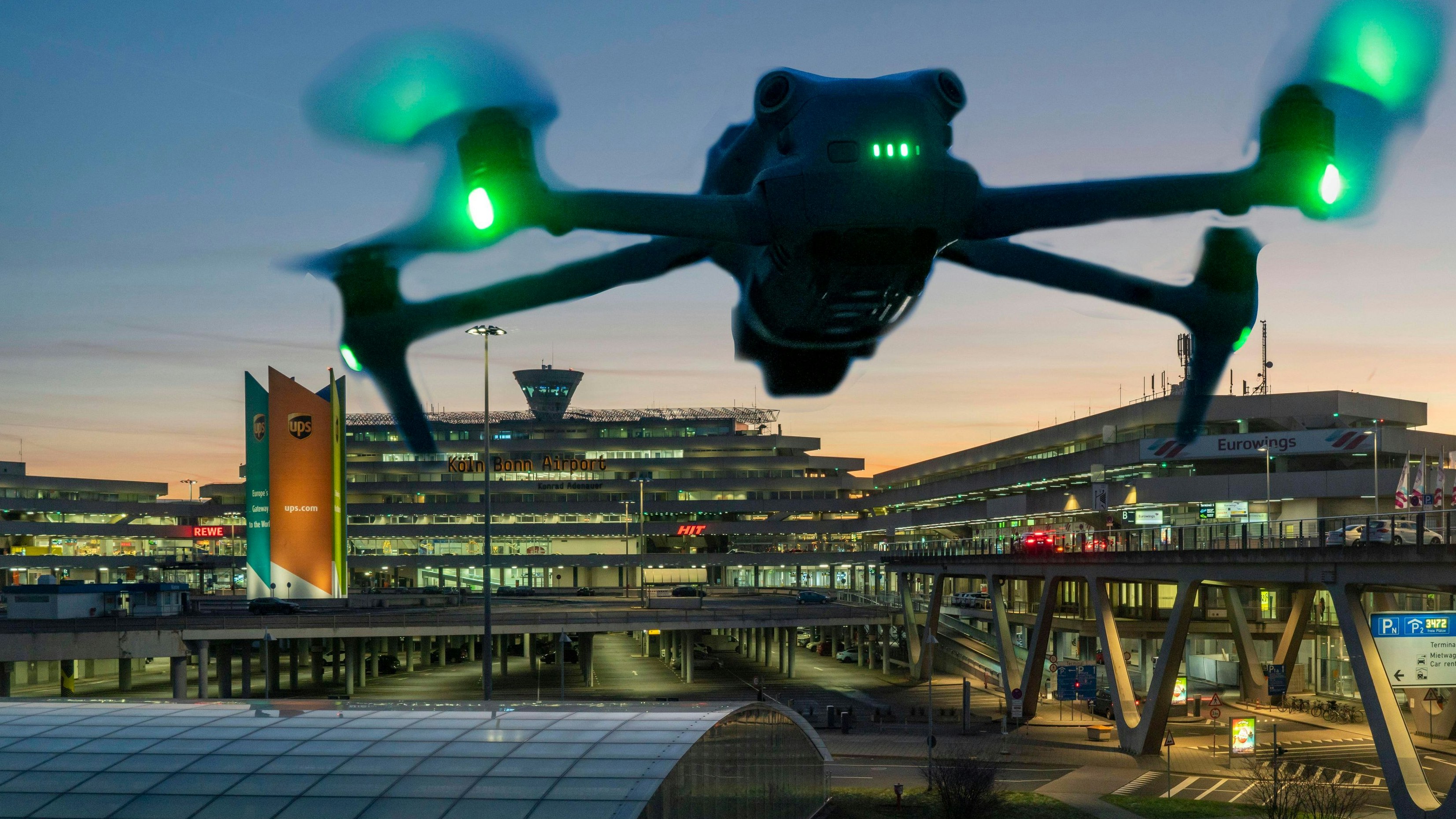 Heute.at - Deutsche Studenten enttarnen geheime Drohnen-Verbindung