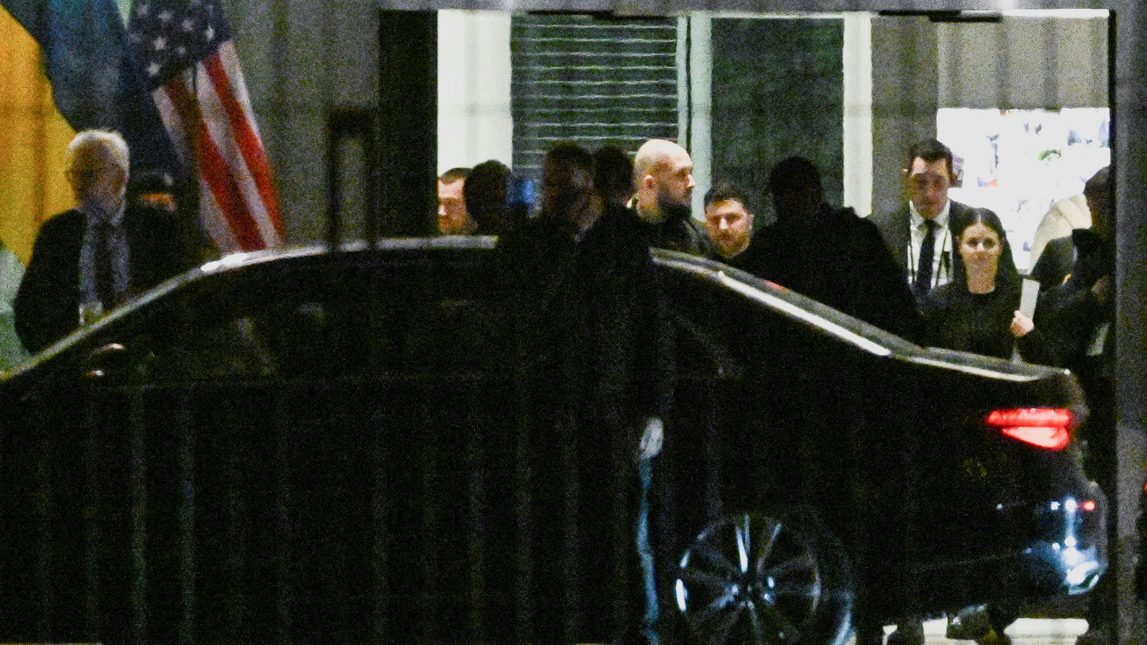 Heute.at - Selenskyj setzt Ukraine-Gespräche am Montag fort