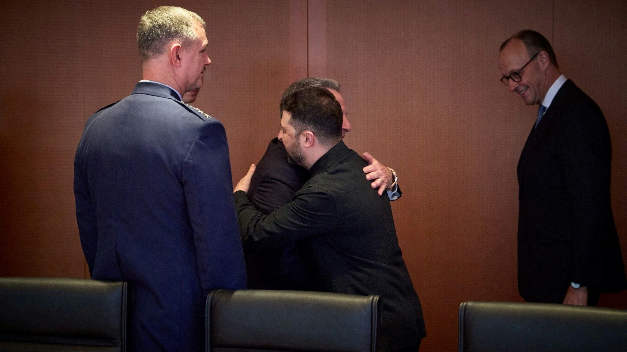 Heute.at - Selenskyj in Berlin – das ist seine erste Forderung