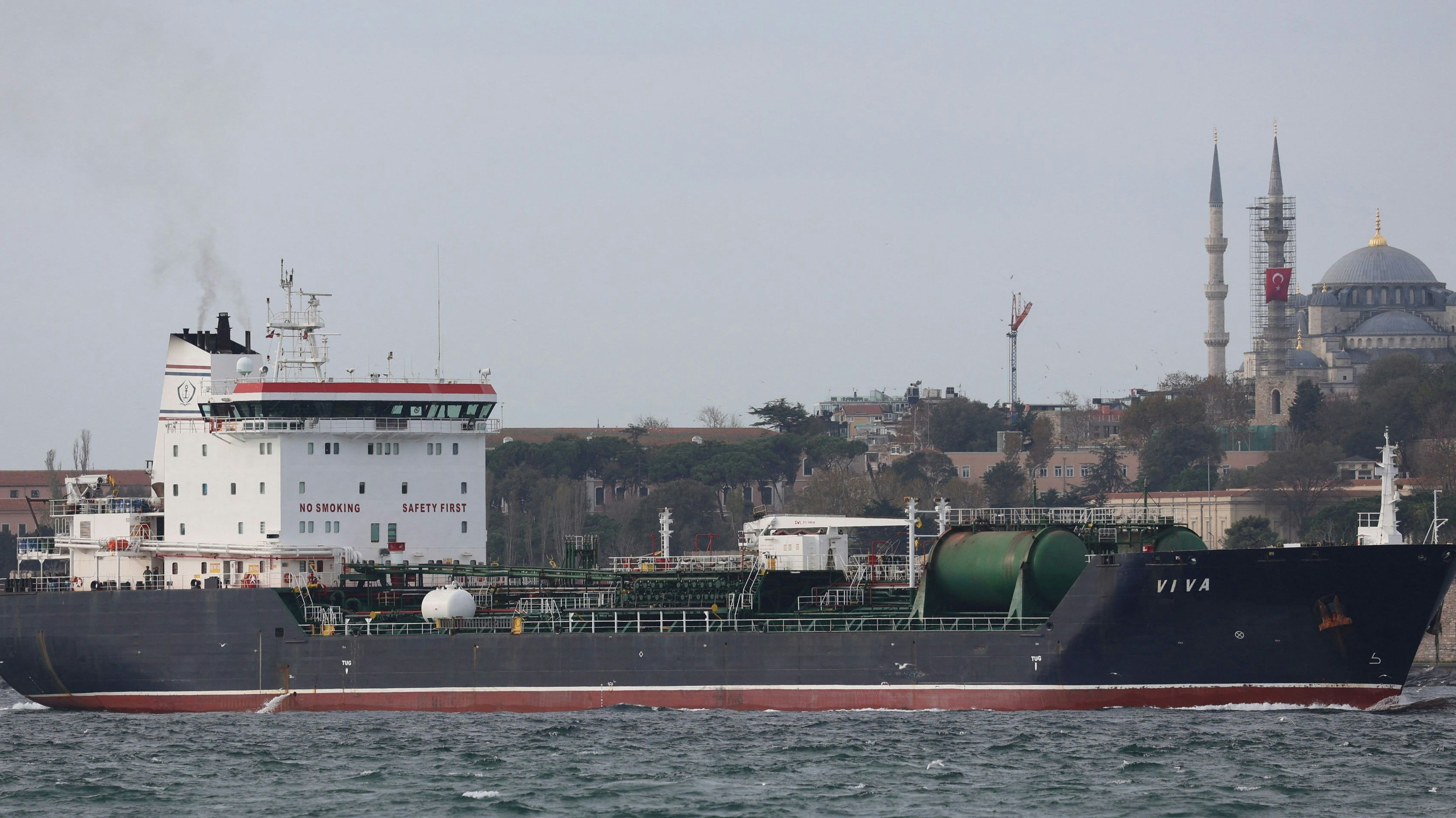 Heute.at - Russland greift offenbar wieder türkisches Schiff an