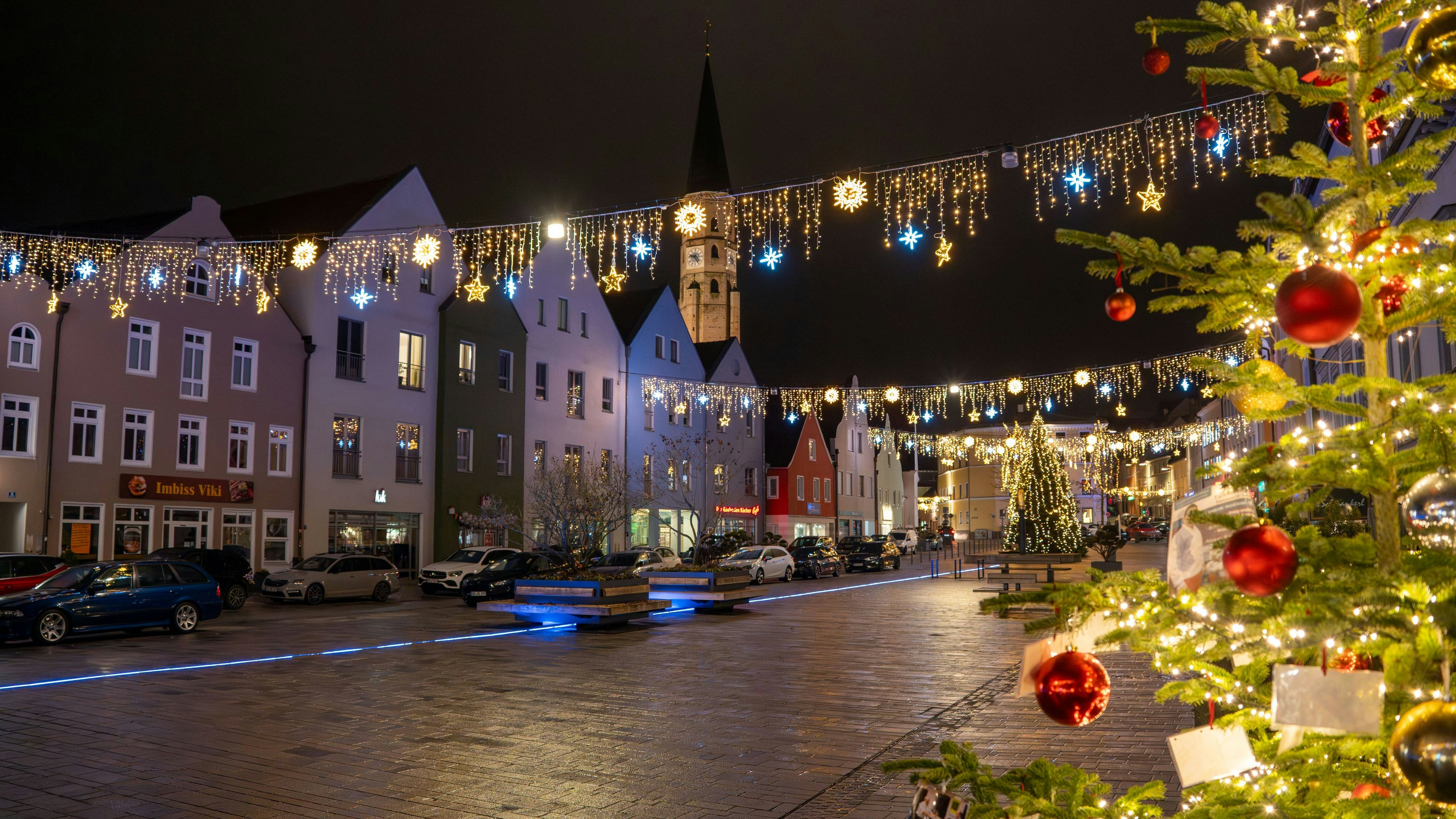 Heute.at - Terror-Anschlag mit Auto auf Weihnachtsmarkt geplant