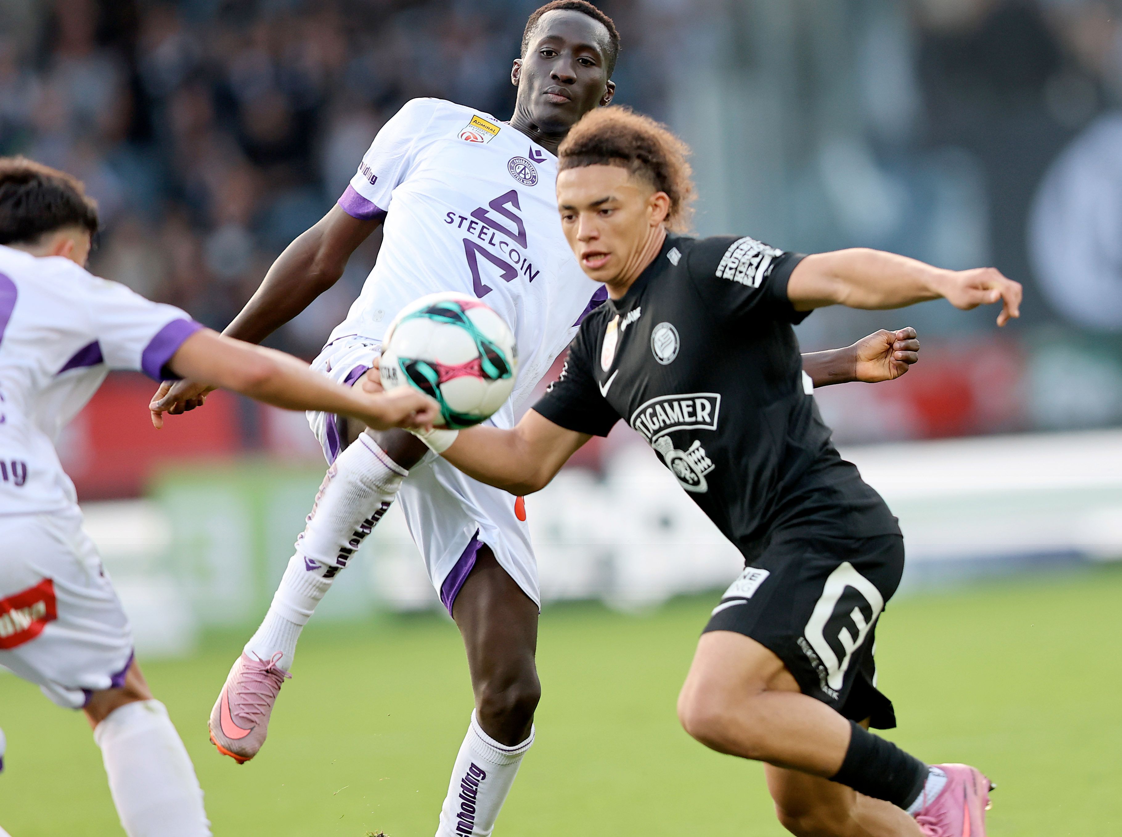 Sturm Graz im Duell mit der Wiener Austria