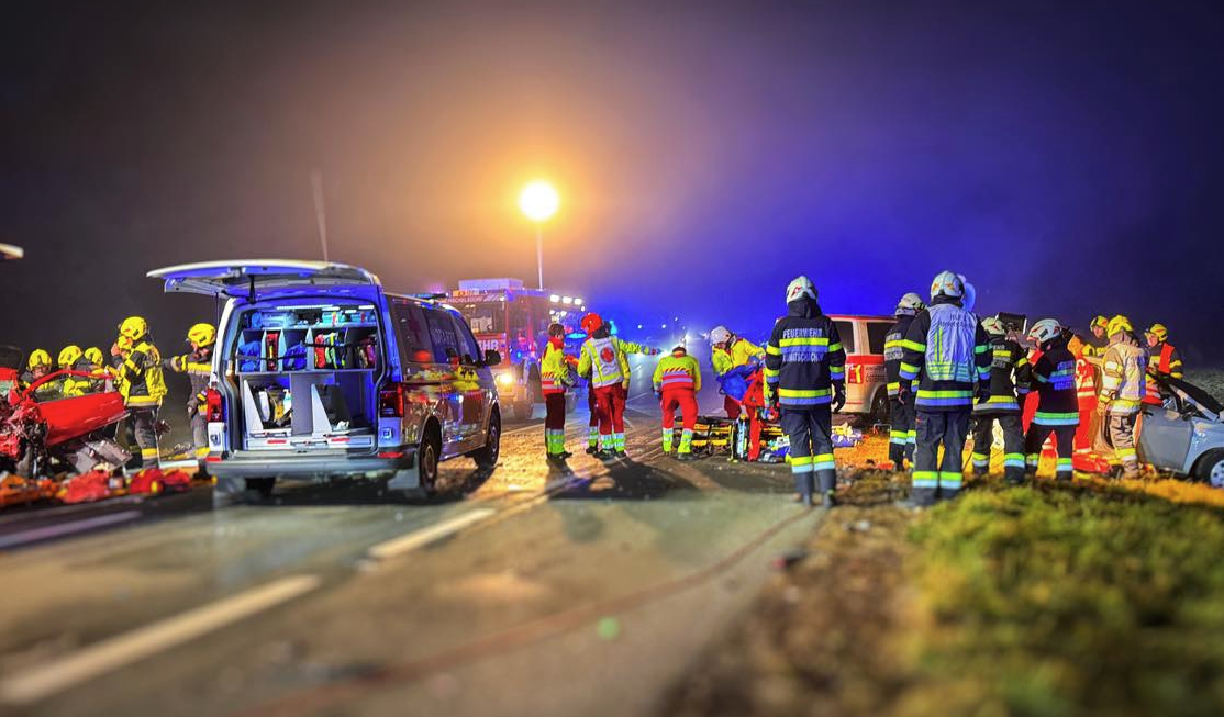 Für den Autofahrer (61) kam jede Hilfe zu spät.