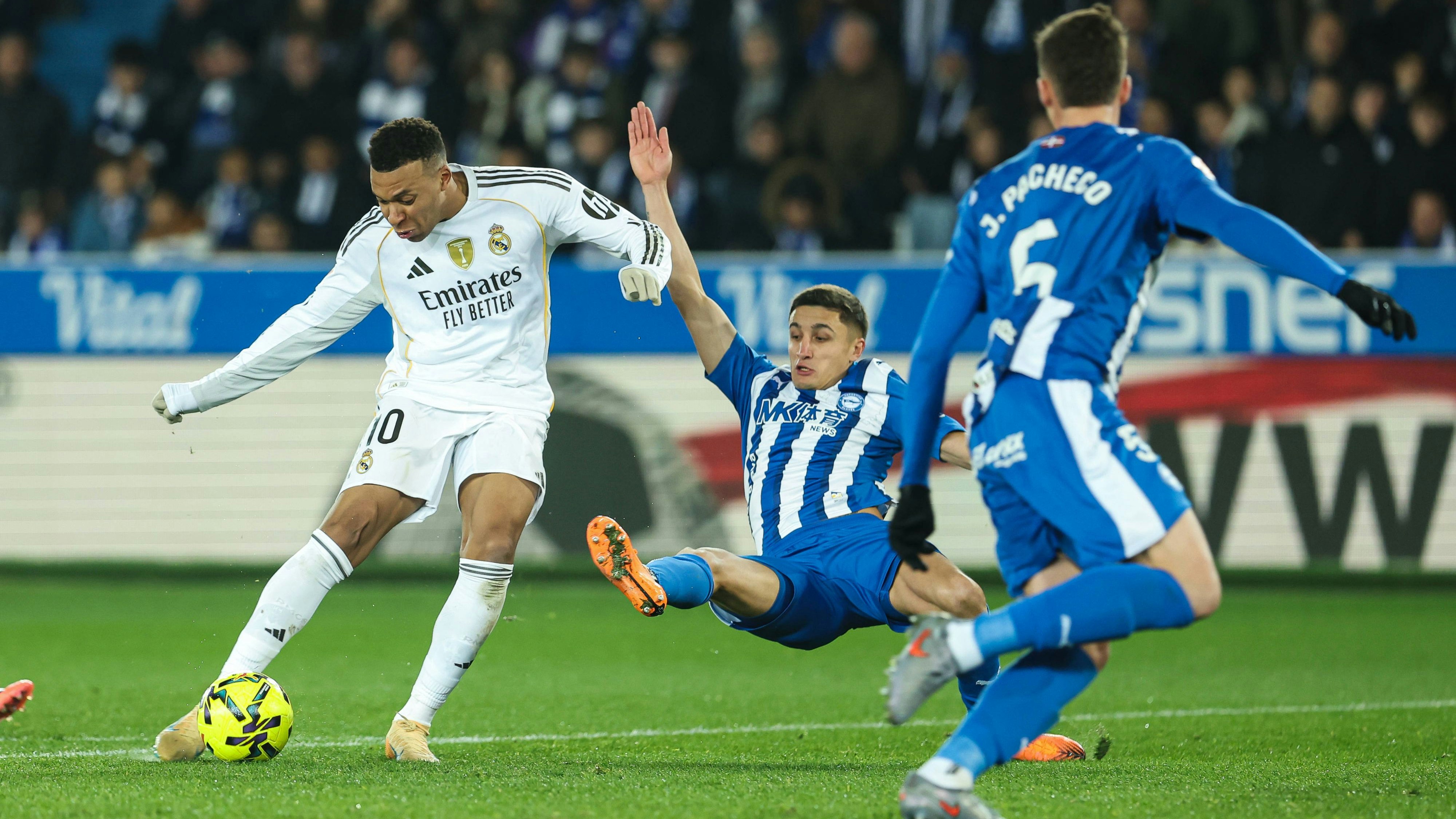 Heute.at - 2:1! Real zittert sich ohne verletzten Alaba zum Sieg