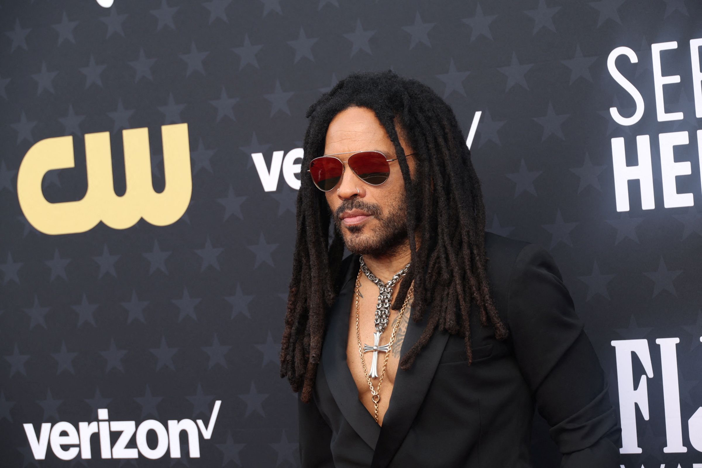 Heute.at - Video enthüllt! Lenny Kravitz wird neuer Bond-Bösewicht