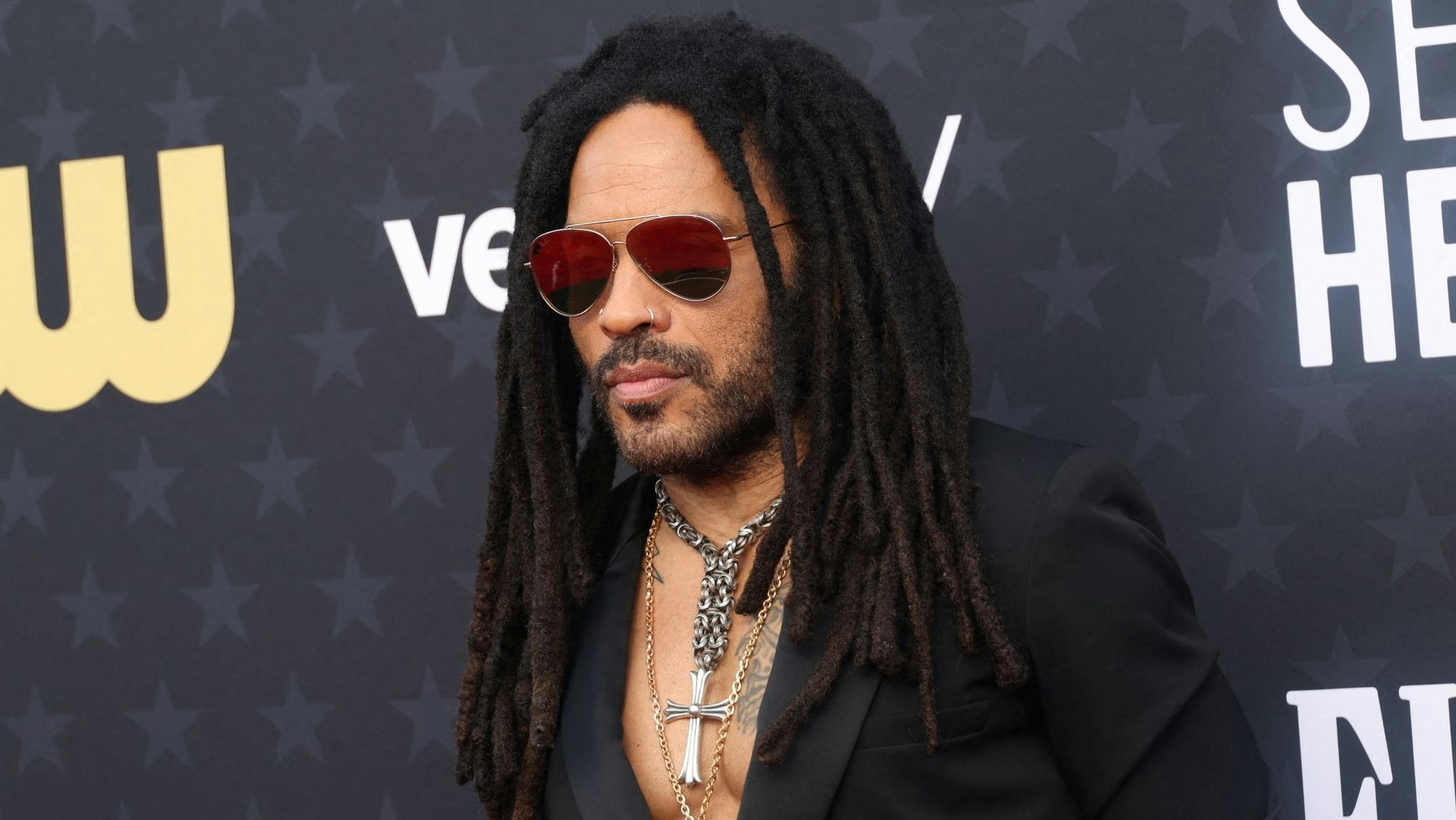 Heute.at - Video enthüllt! Lenny Kravitz wird neuer Bond-Bösewicht