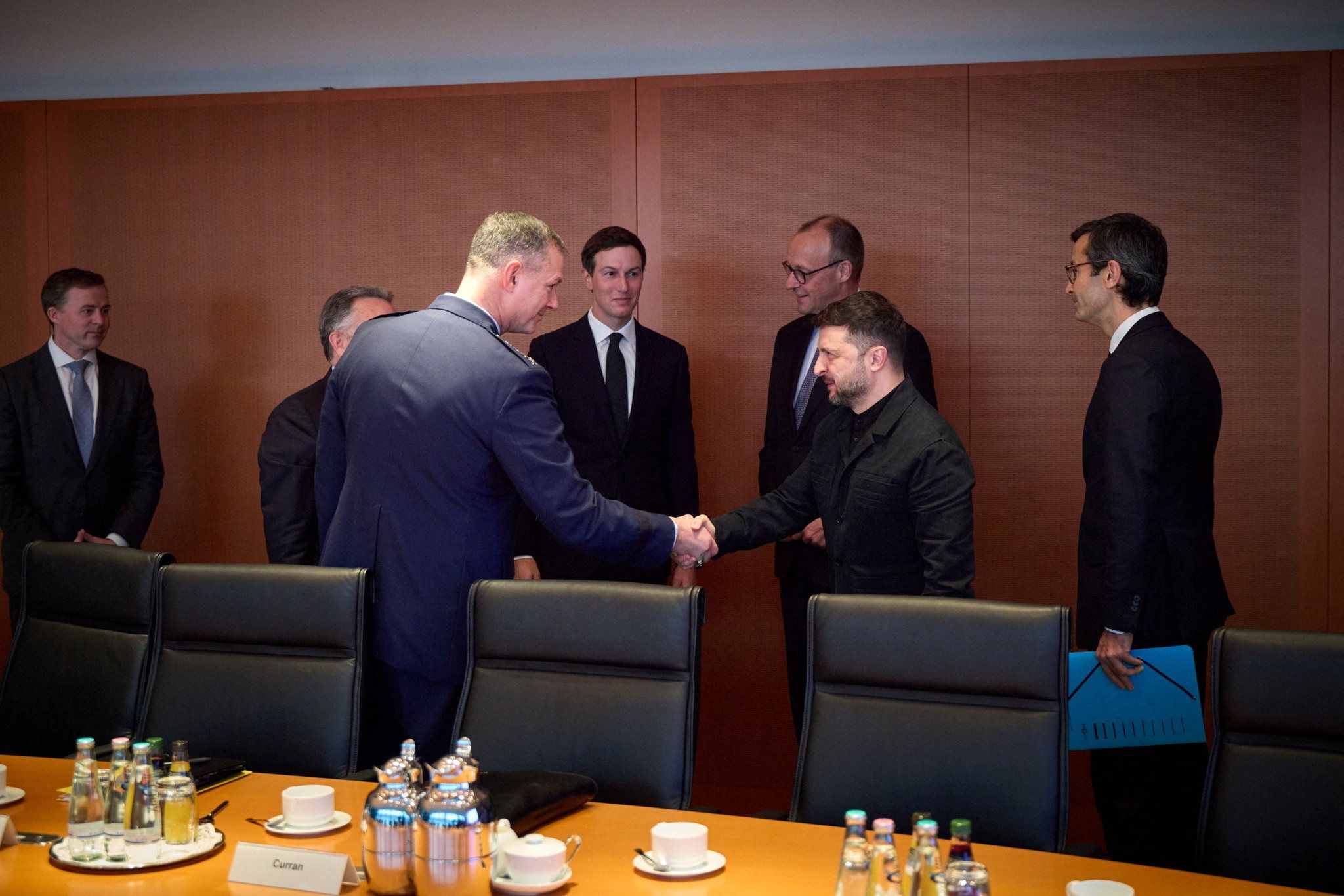 Heute.at - Umstrittener US-Plan: Ukraine soll Donbass abgeben