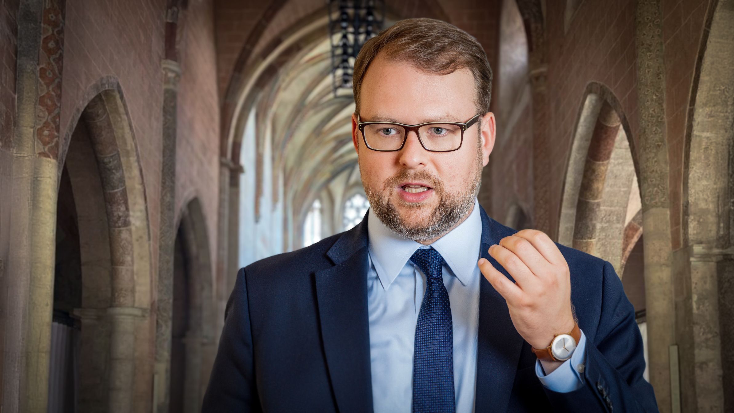 Der Kremser ÖVP-Vizebürgermeister Florian Kamleitner fordert mehr Transparenz rund um die Pläne der Stadt, die Dominikanerkirche zum Veranstaltungszentrum auszubauen.
