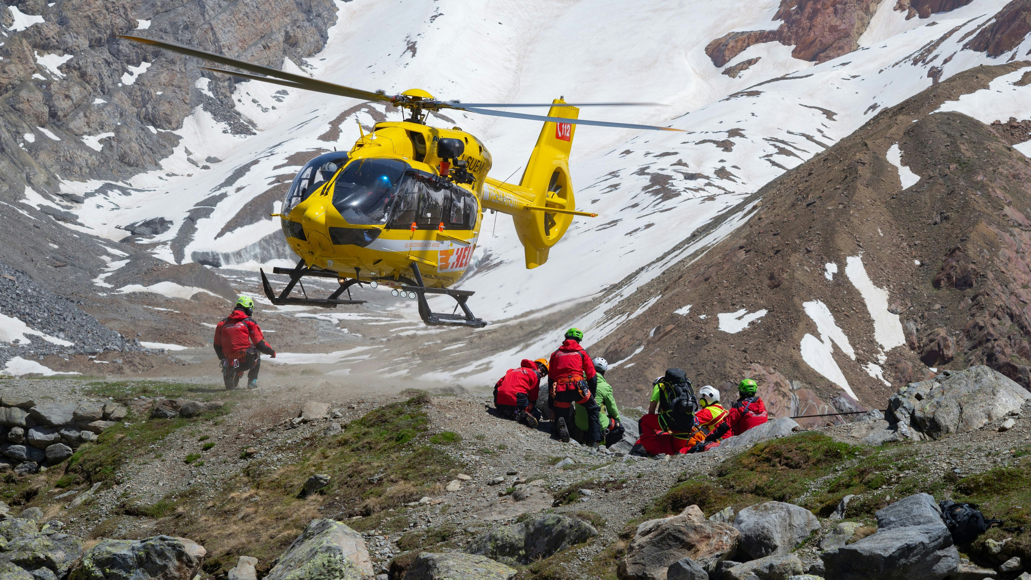 Heute.at - Alpine Helfer stark gefordert: 16 Einsätze in 4 Tagen