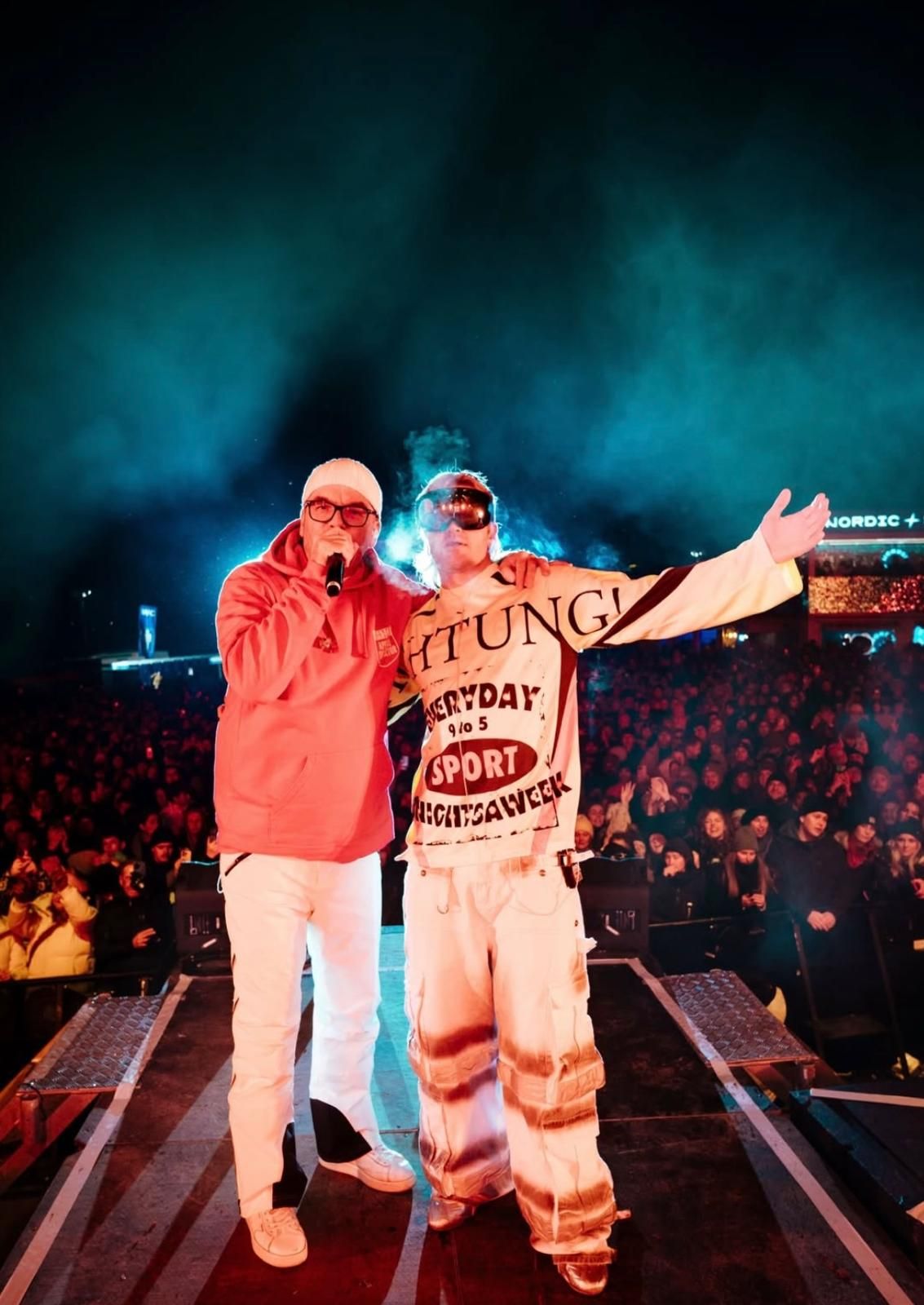 Heute.at - Ski Aggu überrascht mit DJ Ötzi auf der Bühne