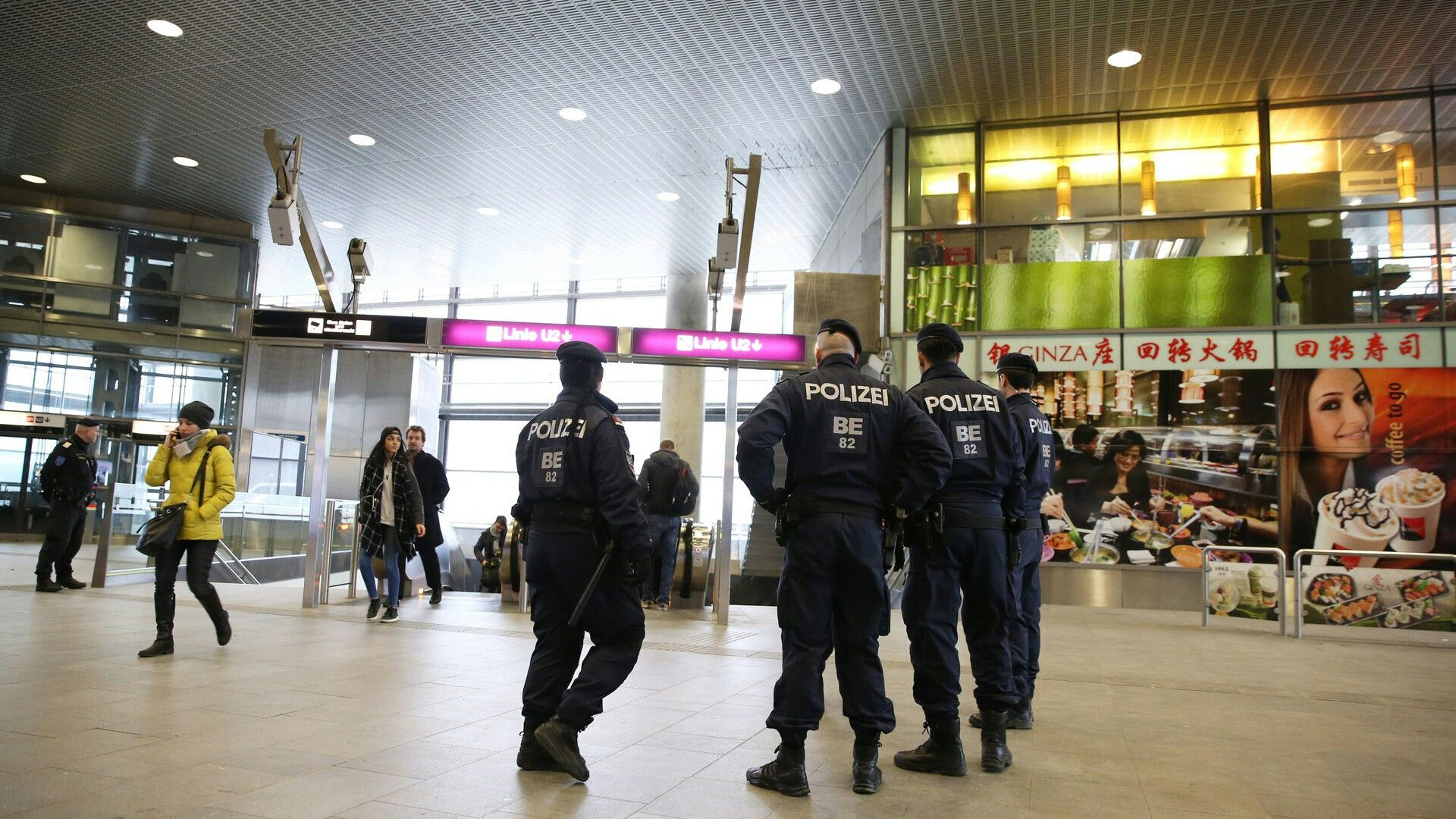 Heute.at - 4 Verletzte – Frau randaliert in Praterstern-Supermarkt