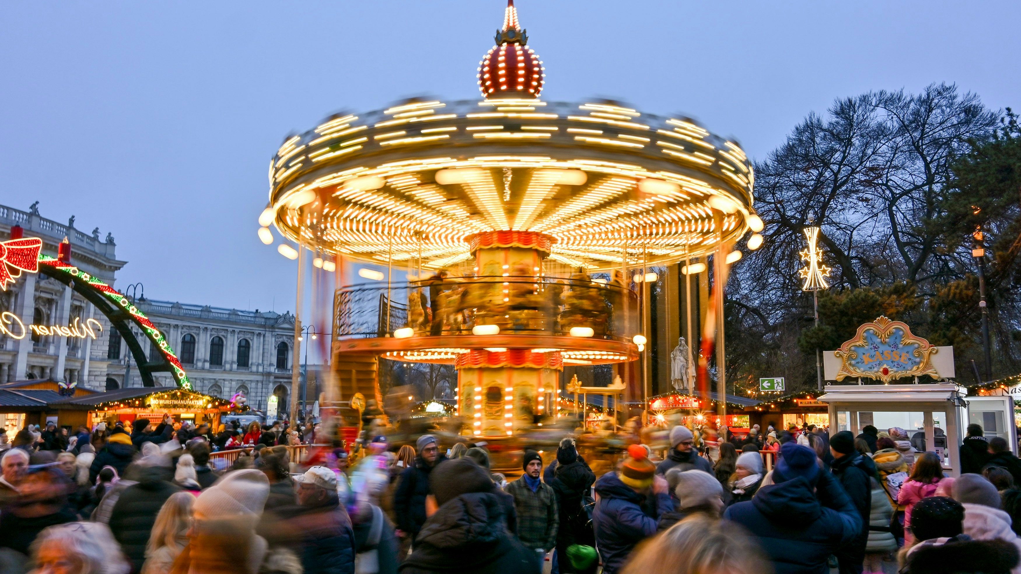 Heute.at - Ärger über schönsten Weihnachtsmarkt der Welt in Wien