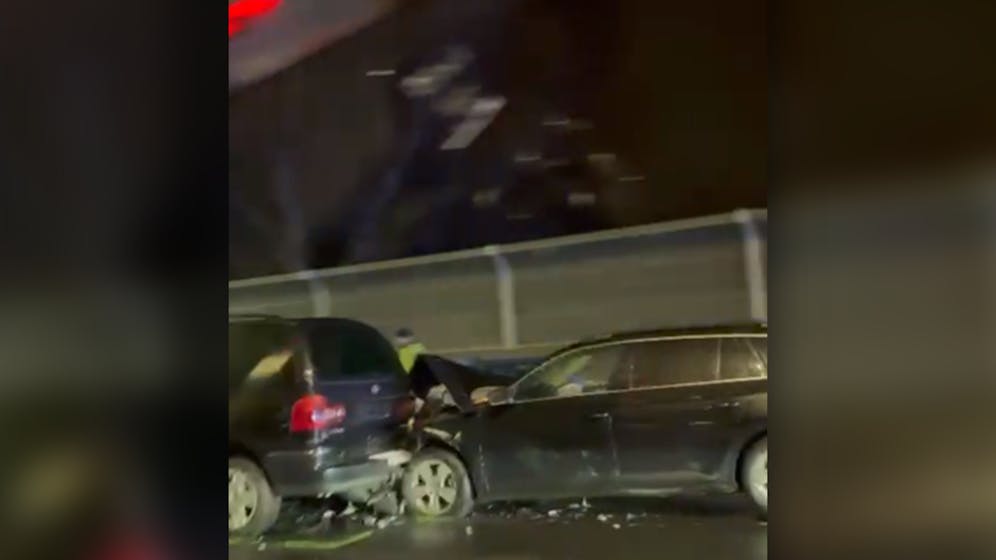 Am Montagabend kam es zu einem schweren Unfall auf der A23