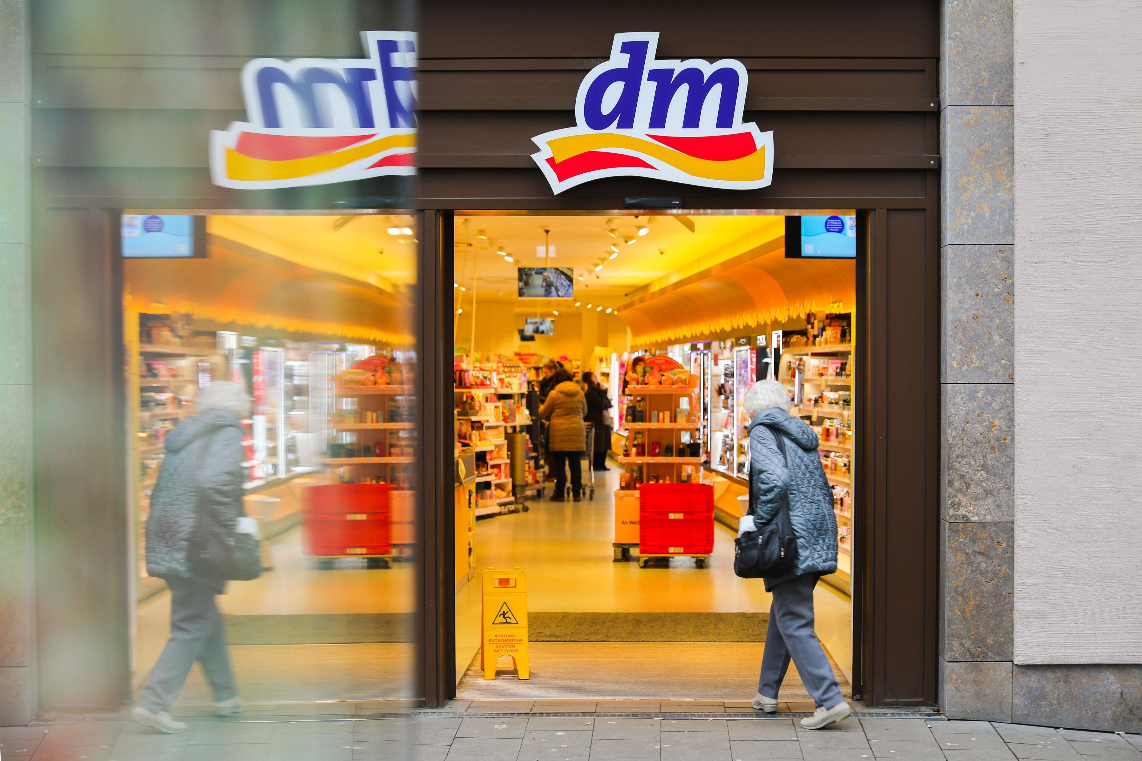 Heute.at - Start für dm-med – warum Österreich noch warten muss