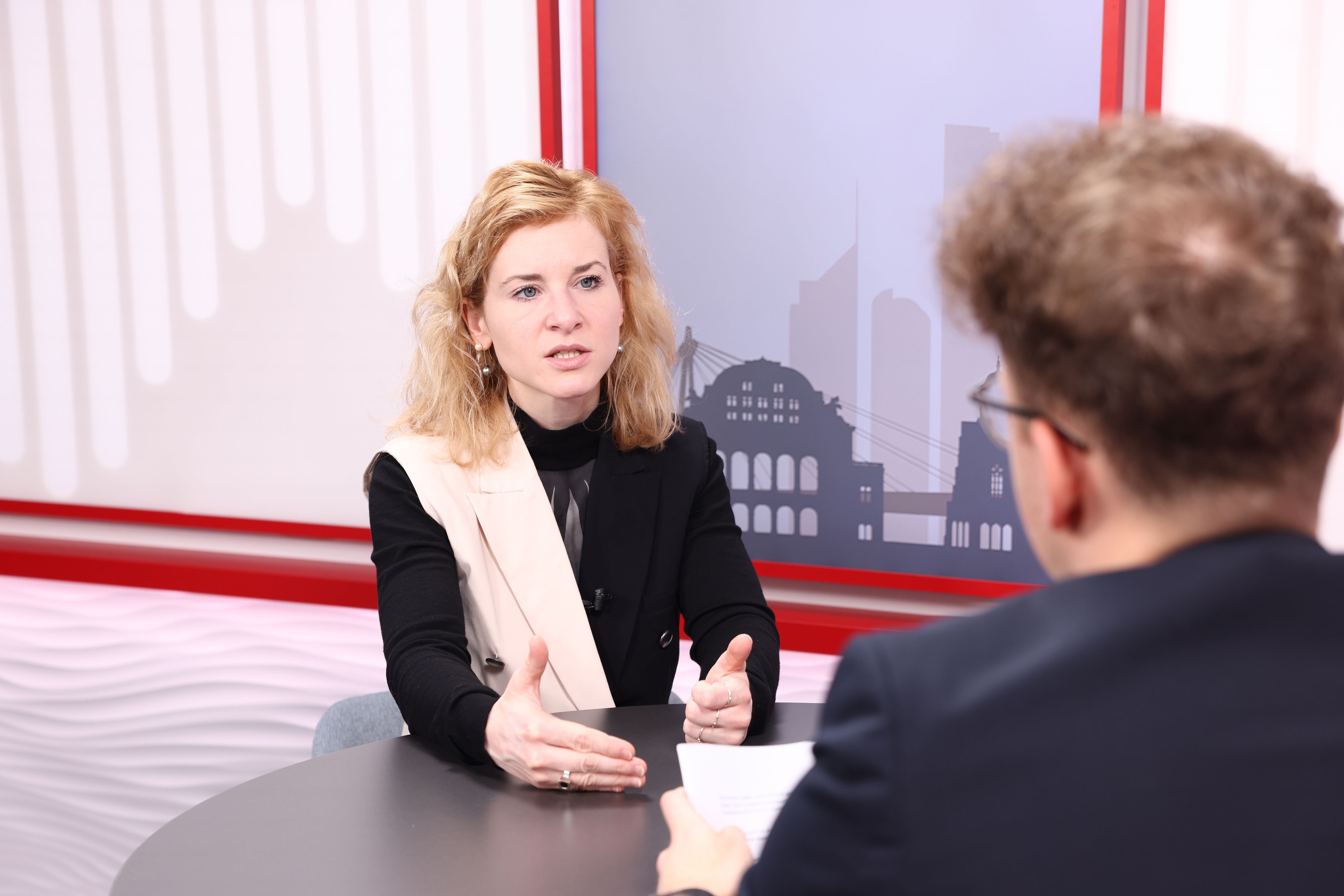 Heute.at - Alle Männer in die Pflicht – das hat SPÖ-Ministerin vor