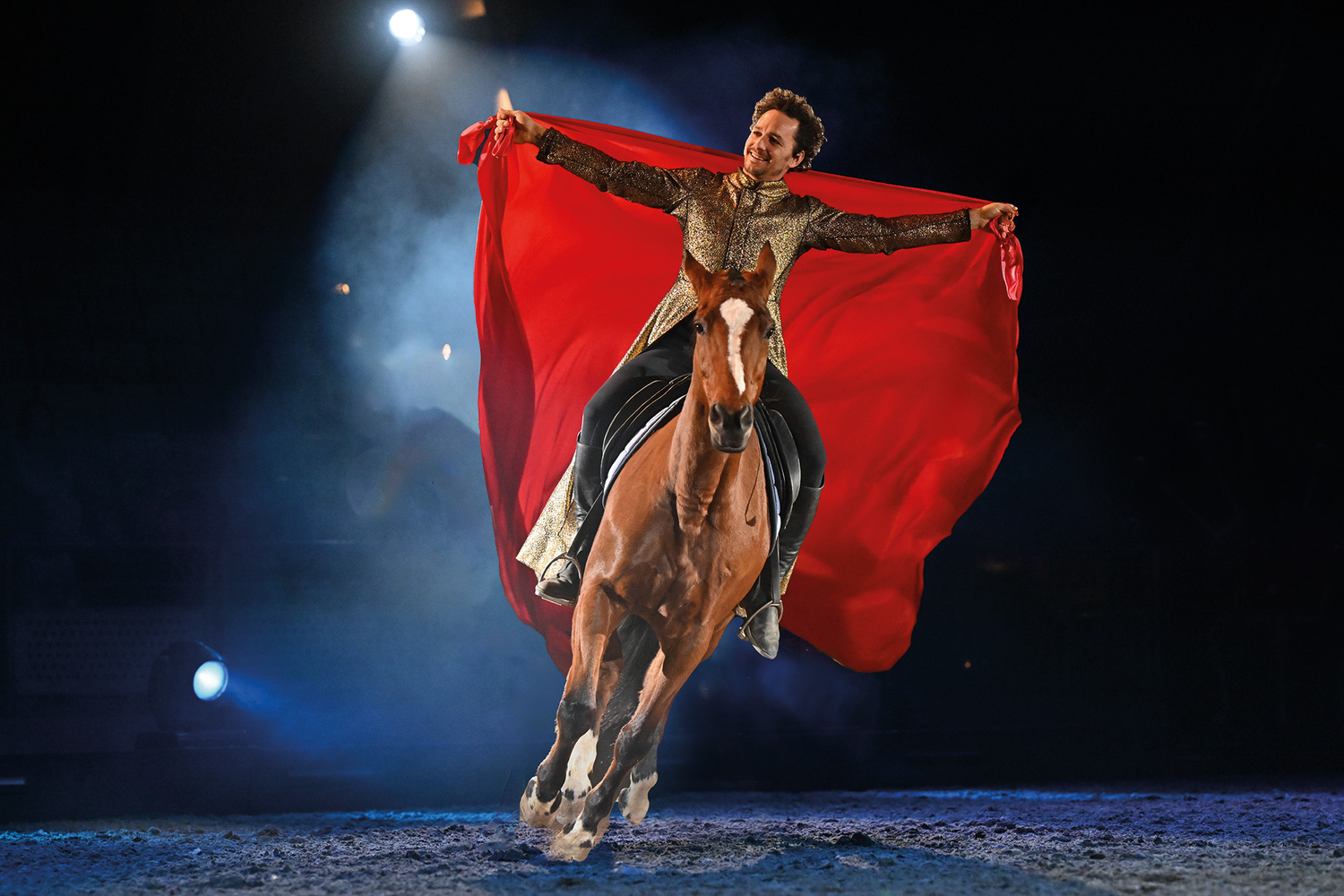 Heute.at - Der Zaubermantel: Magische Pferdeshow für jedes Alter