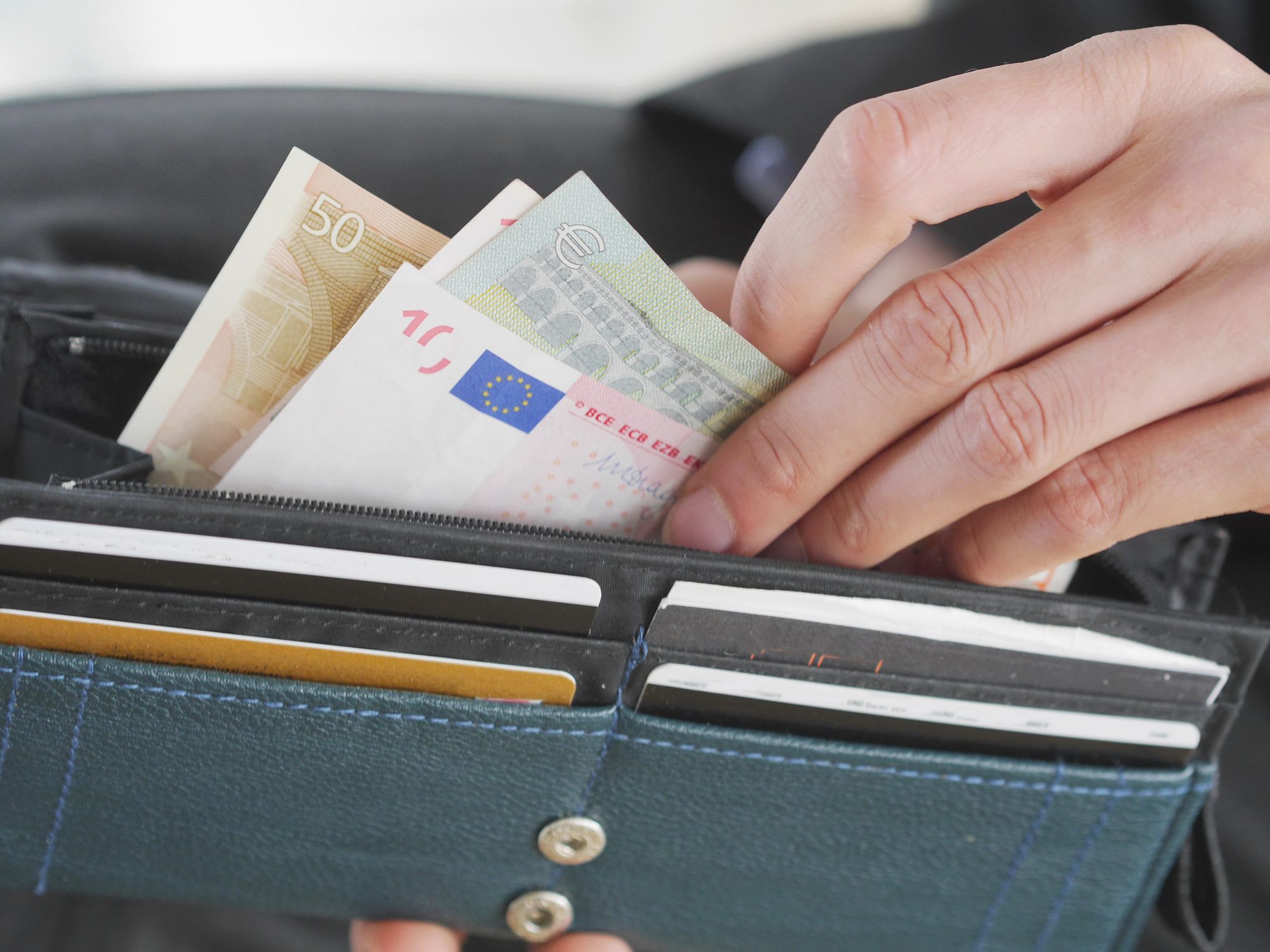 Heute.at - Kauf auf Raten, viele Kredite – Schulden steigen weiter