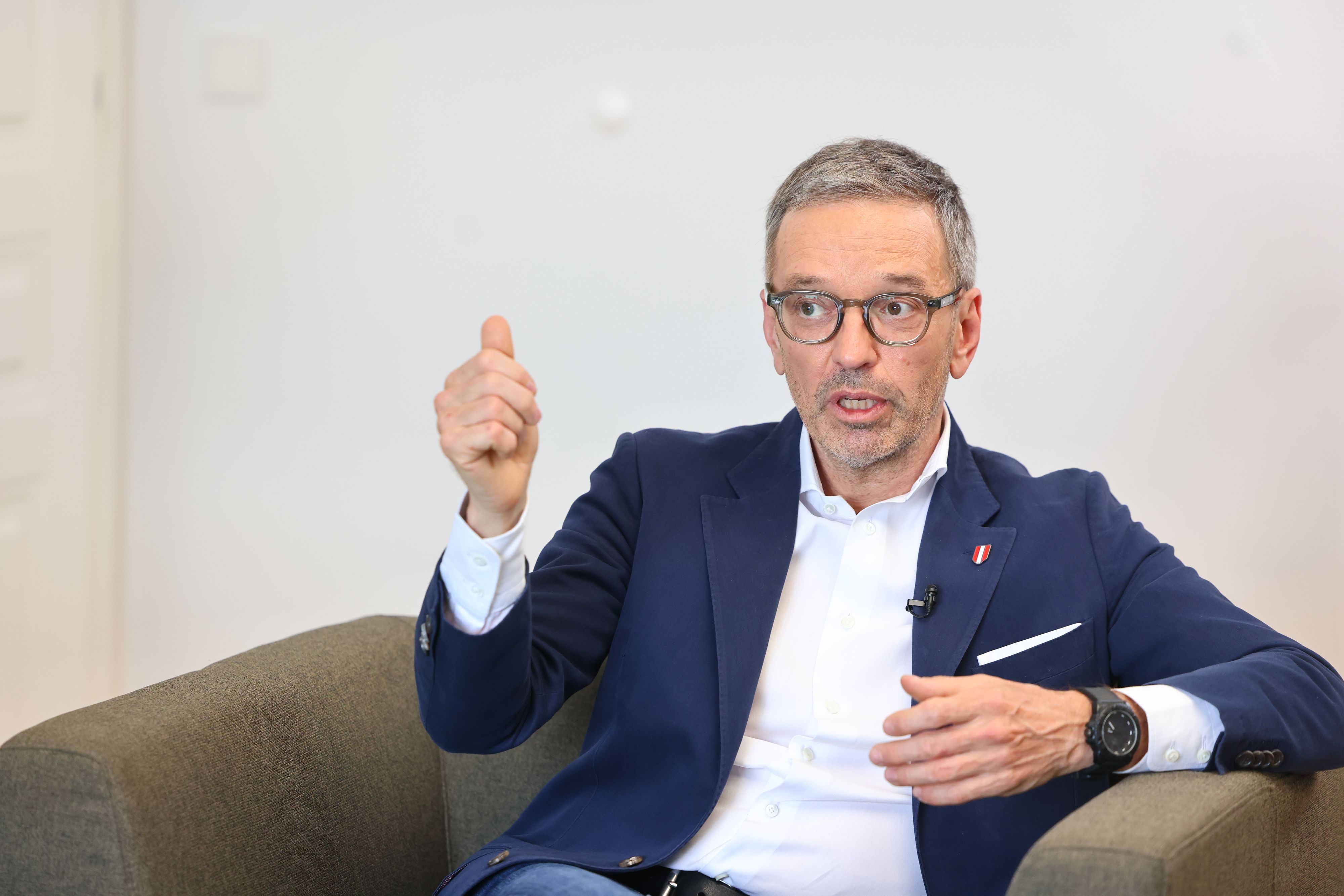 FPÖ-Chef Herbert Kickl lädt auch dieses Jahr zu Weihnachten in die Lugner City ein.