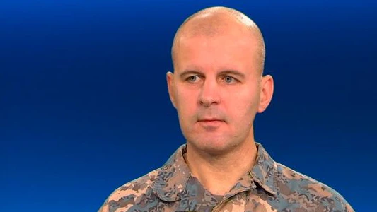Oberst Markus Reisner während eines TV-Interviews im ORF, 17. Dezember 2025