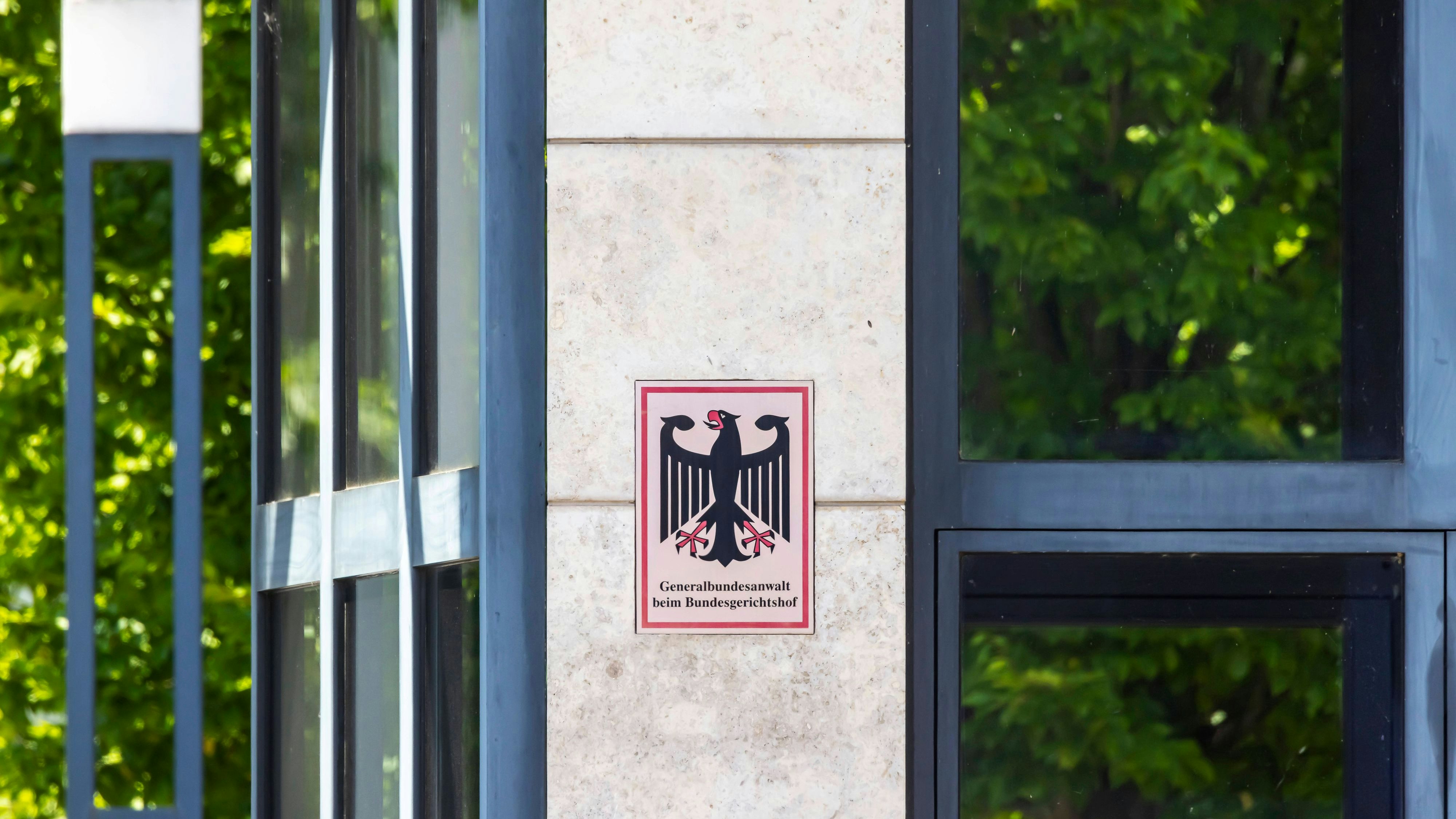 Heute.at - Anschläge geplant – rechtsextreme Terrorzelle angeklagt