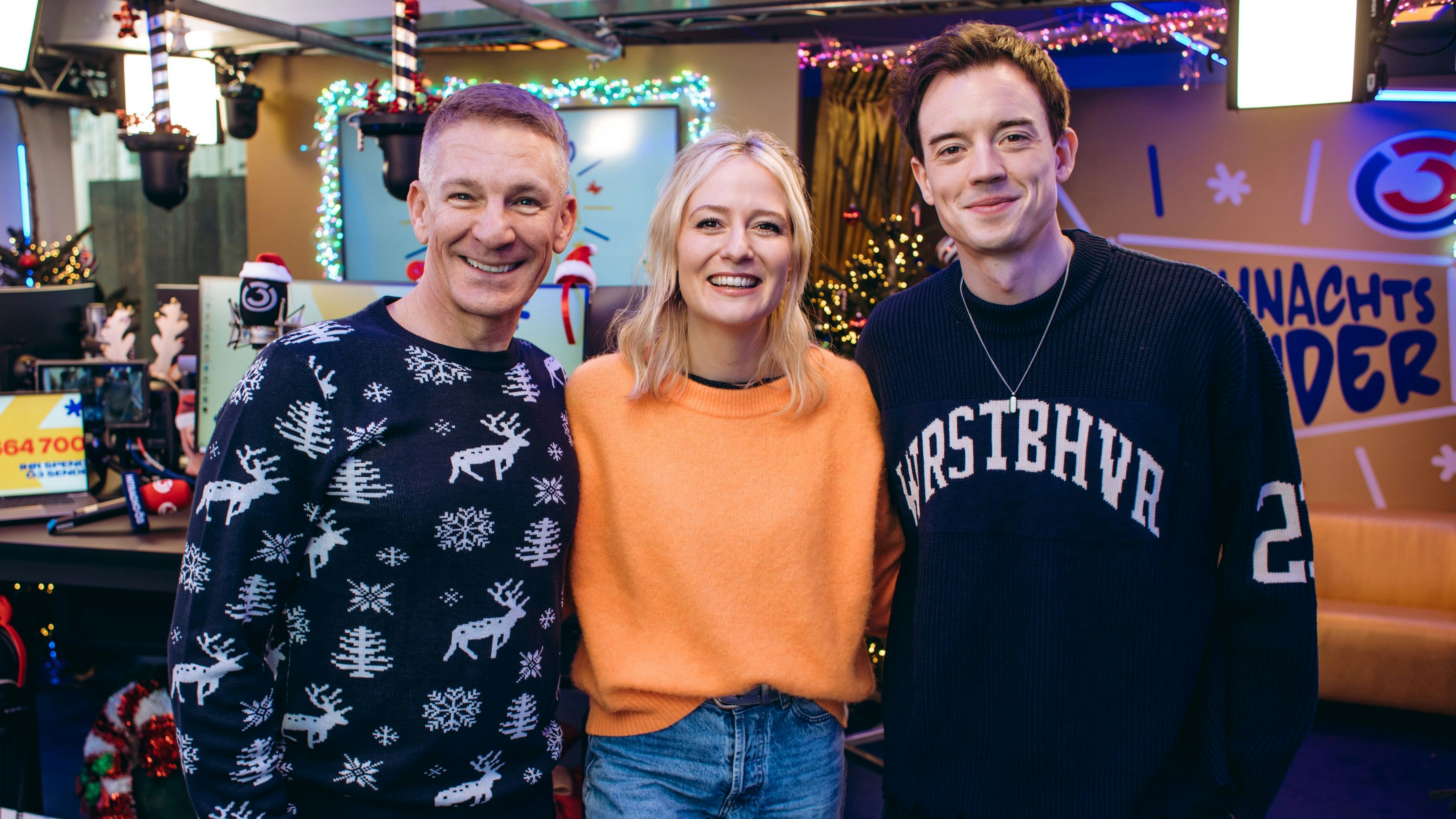 Heute.at - Euch drei sperre ich jetzt in den Container ein