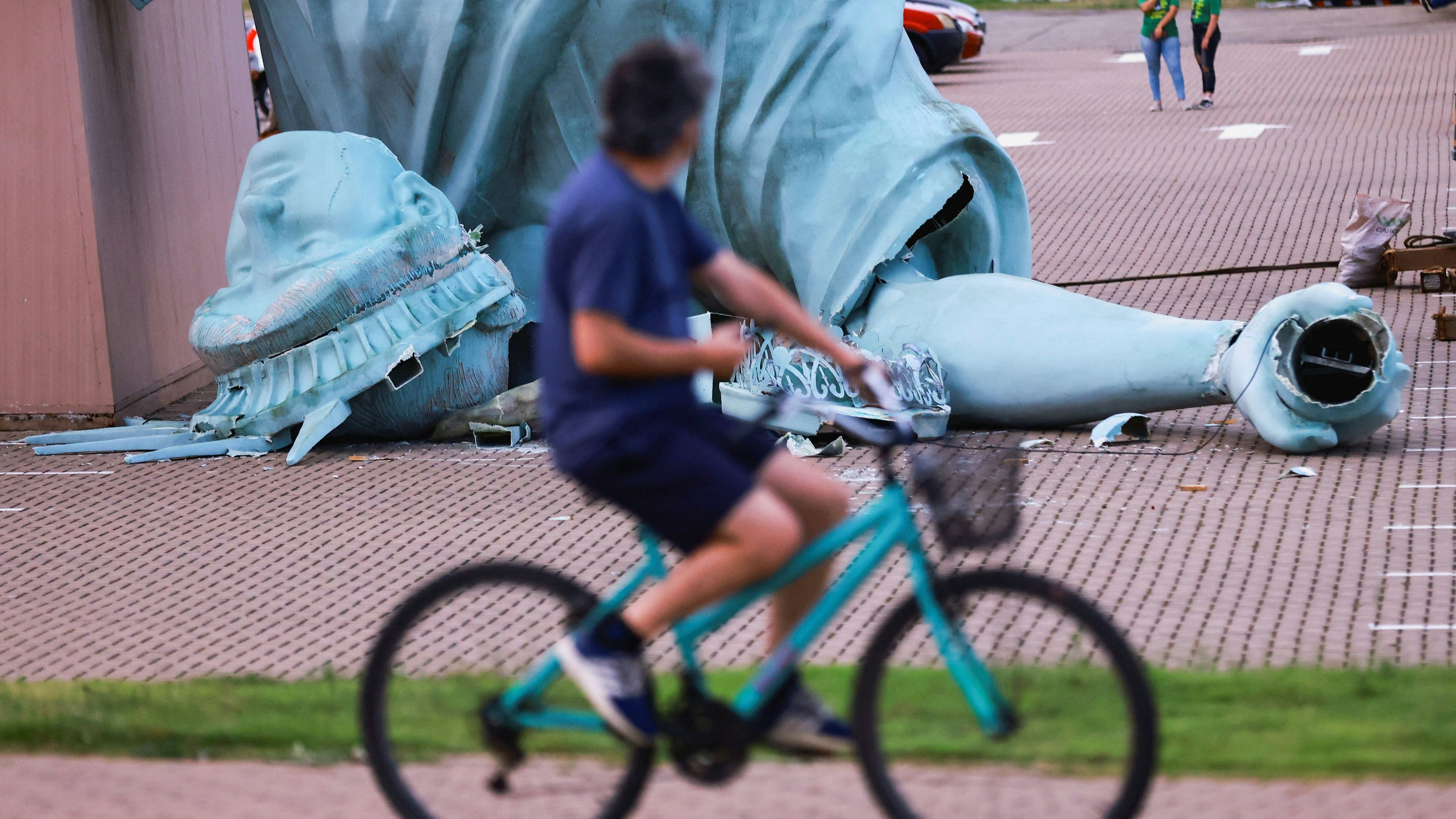 Heute.at - Schock in Brasilien – Sturm zerstört Sehenswürdigkeit