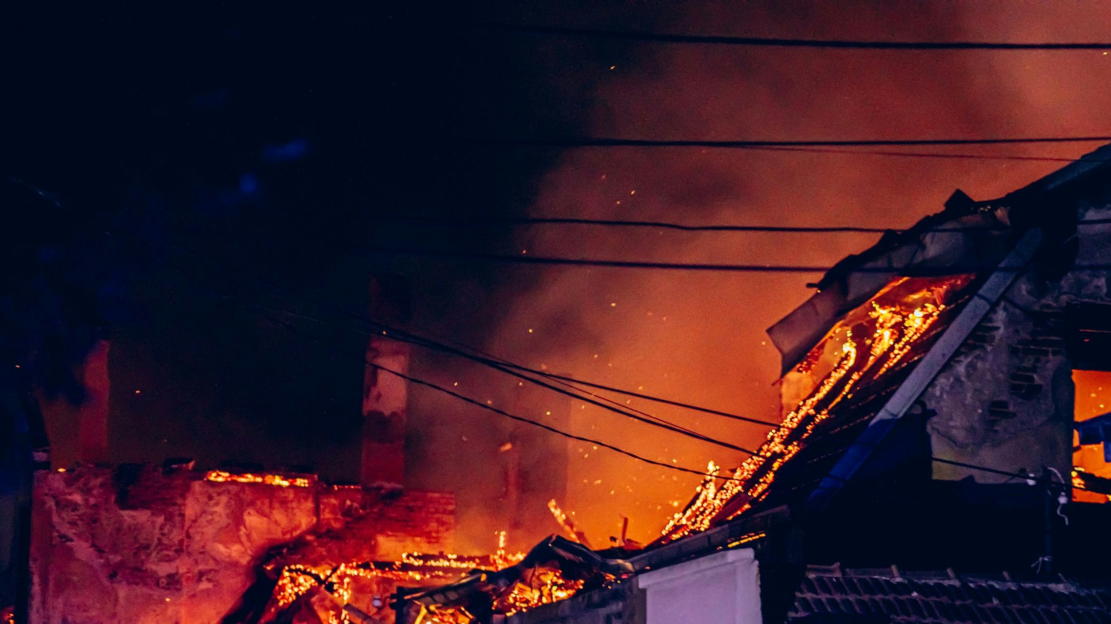 Heute.at - Zwölfeinhalb Jahre Haft nach tödlicher Brandstiftung