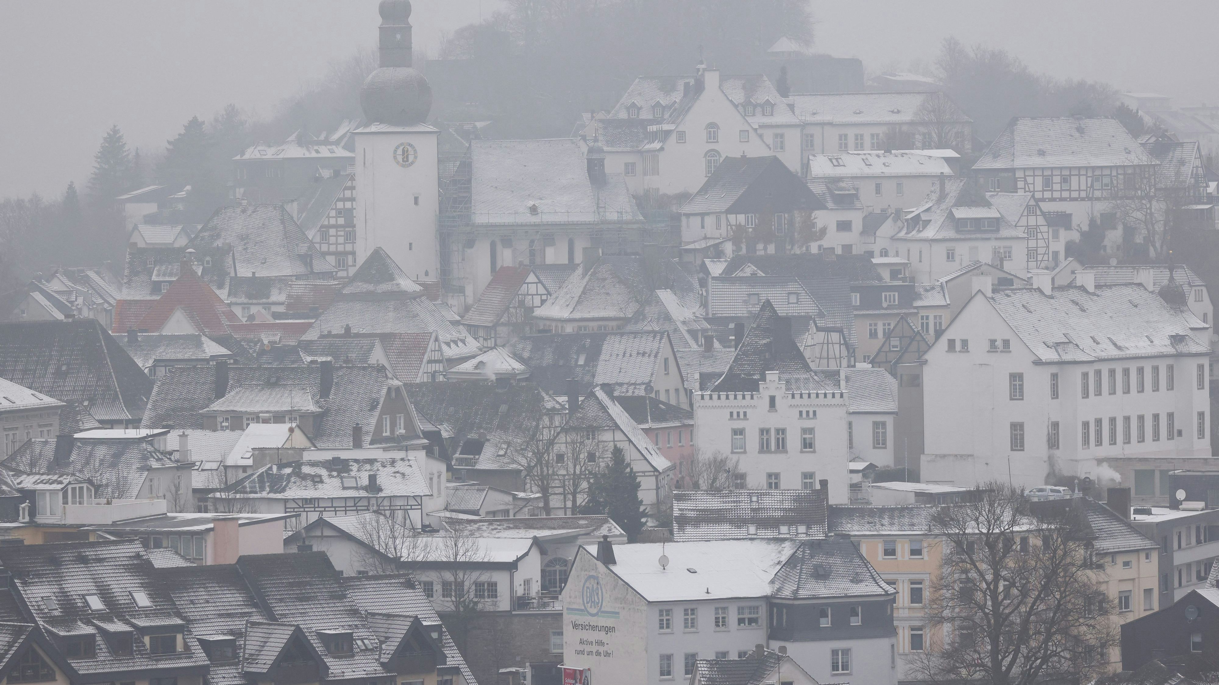 Heute.at - Bub (14) auf Spielplatz erstochen – Mörder ist erst 17