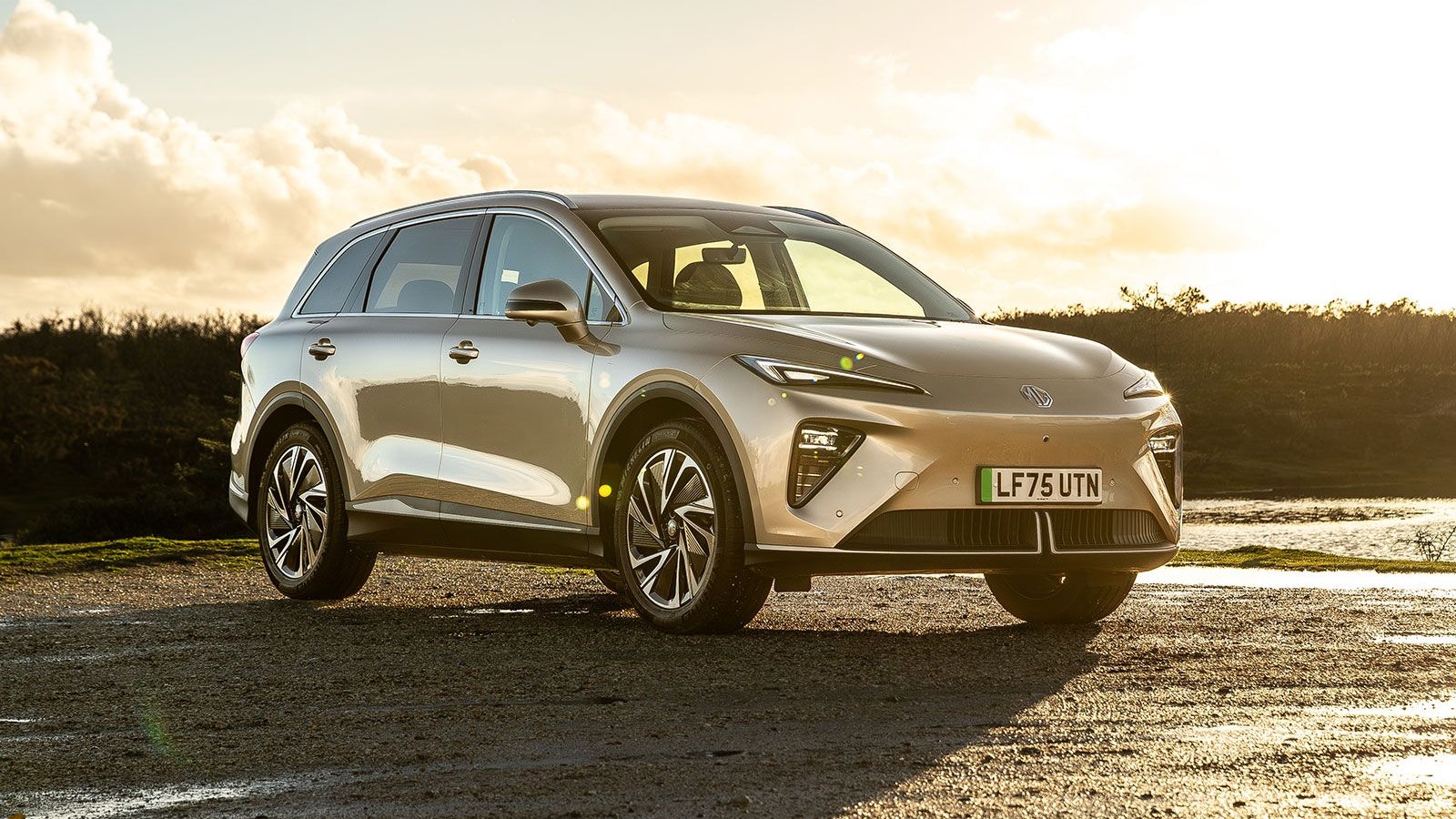 Zwei Antriebsoptionen werden erhältlich sein.