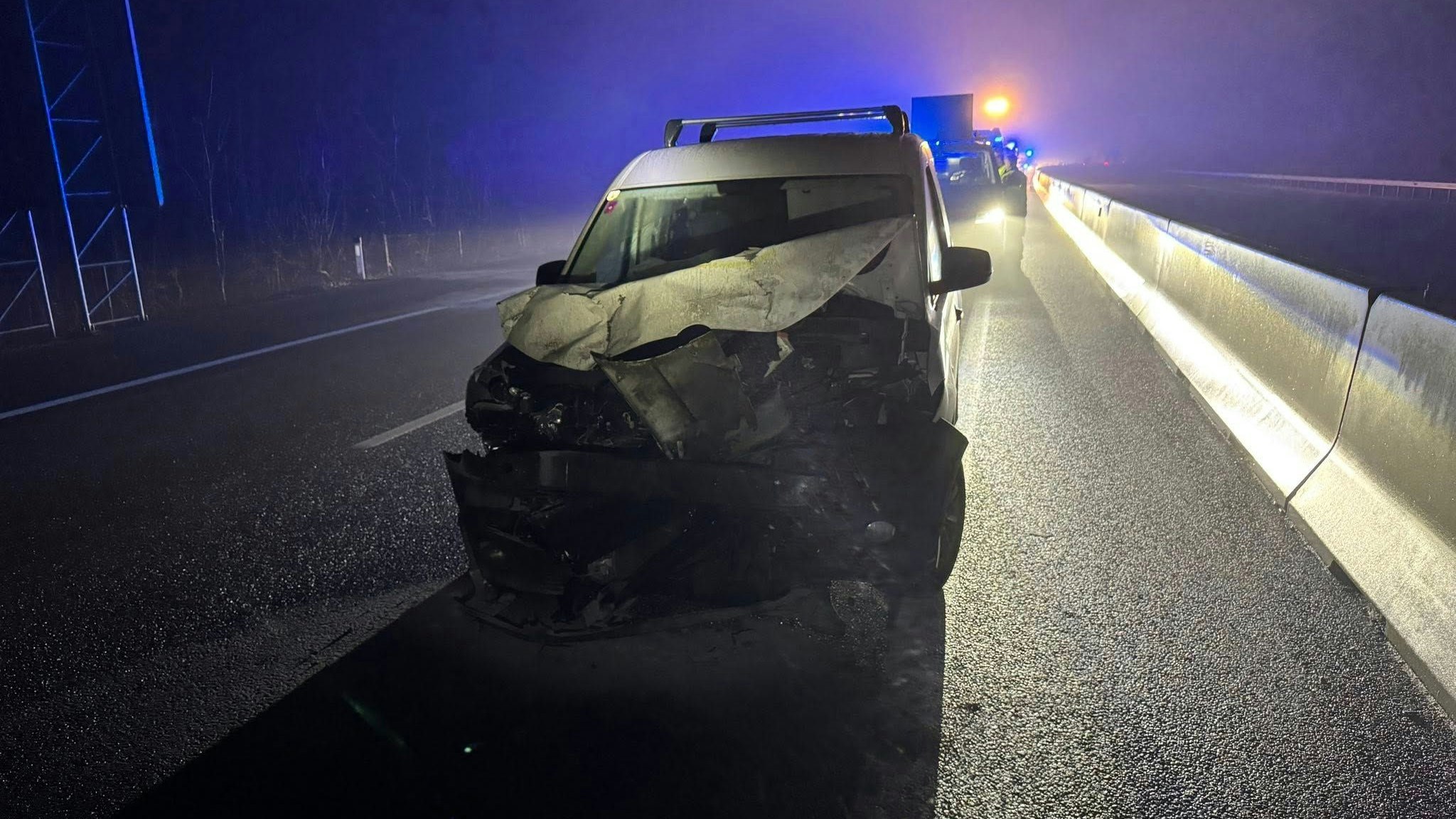 Heute.at - Alko-Lenker kracht auf Pkw – 18-Jährige schwer verletzt