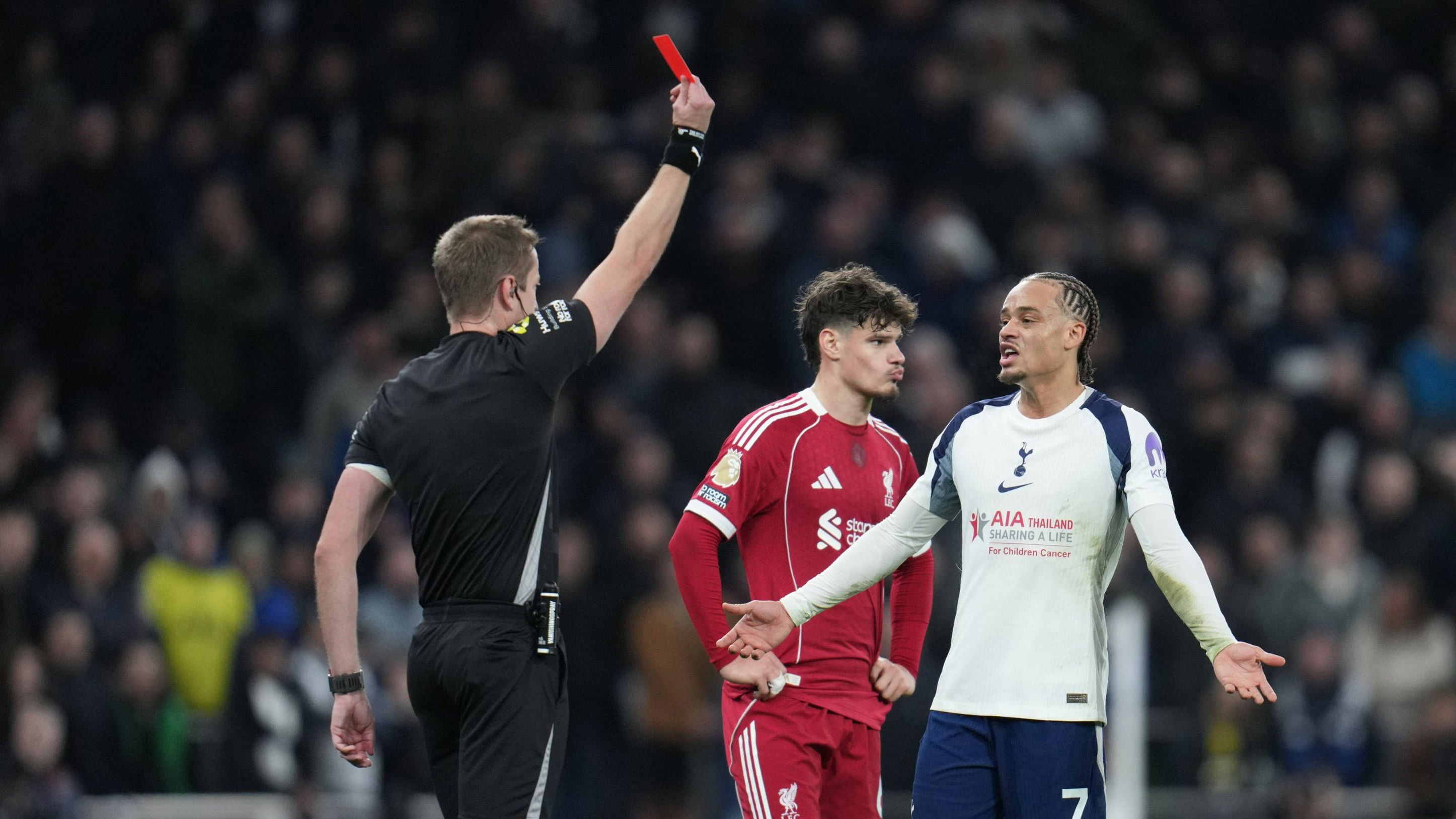 Heute.at - Brutales Xavi-Rot, dann dreht Liverpool auf