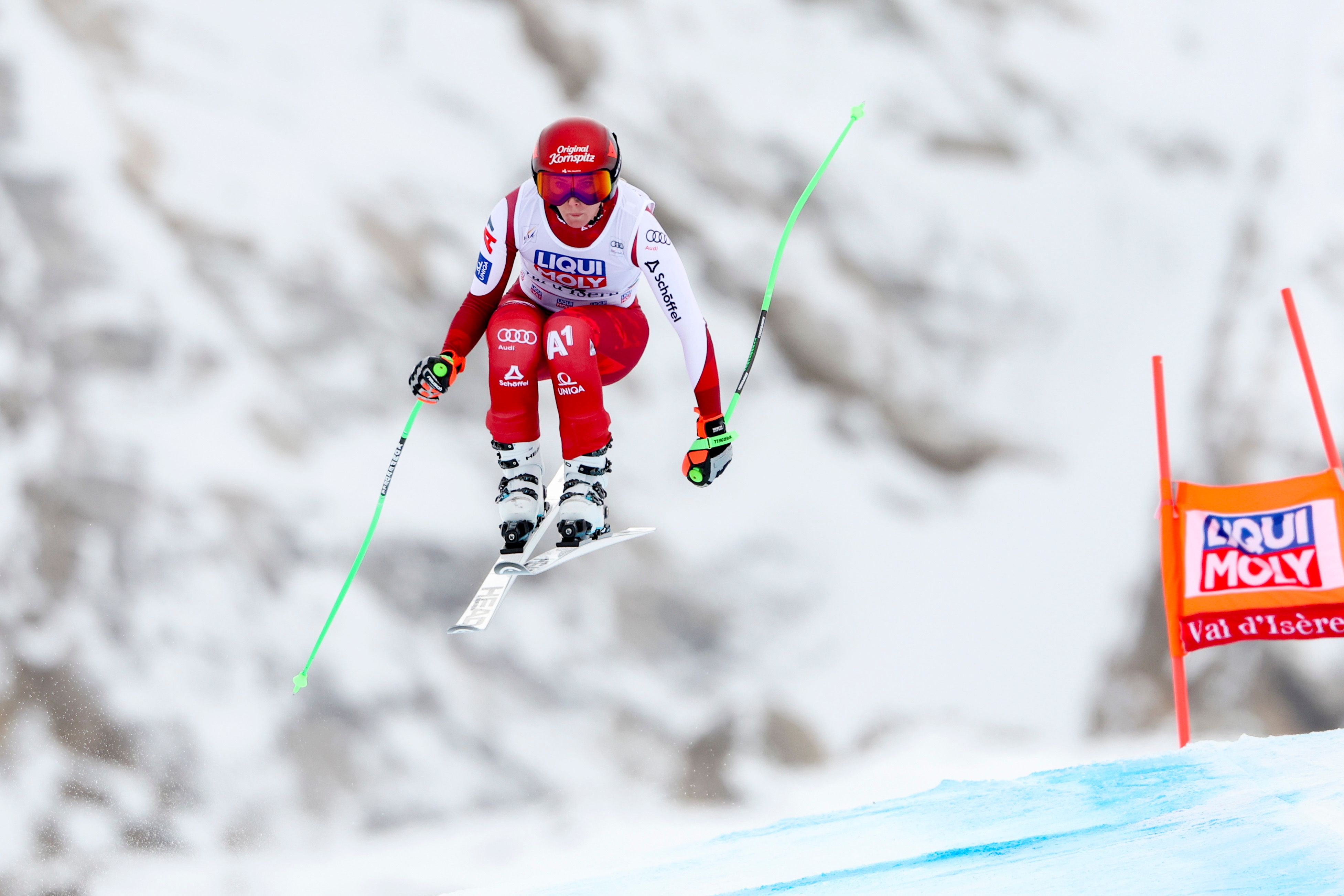 Cornelia Hütter führt.