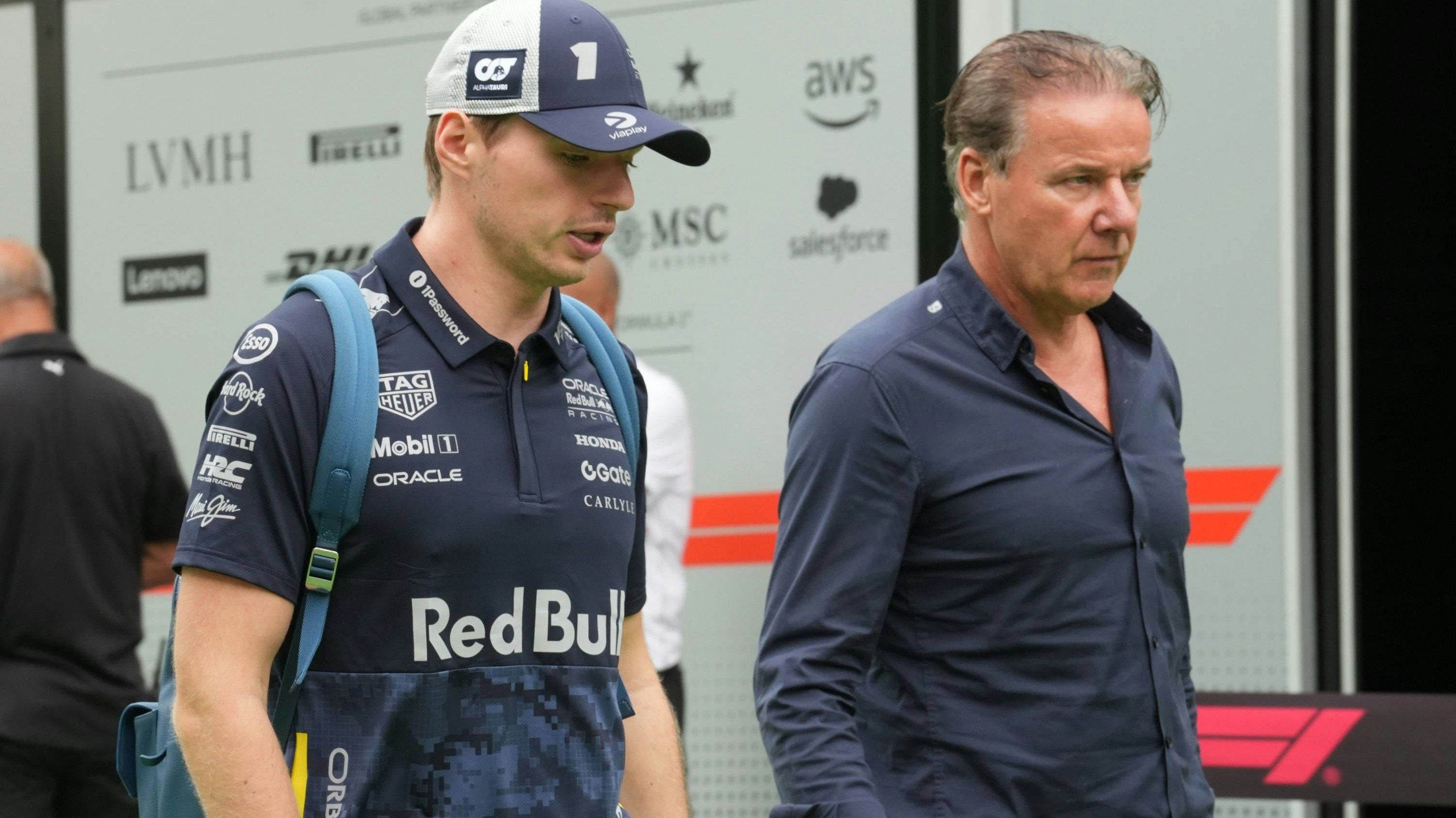 Max Verstappen und sein Manager Raymond Vermeulen. 