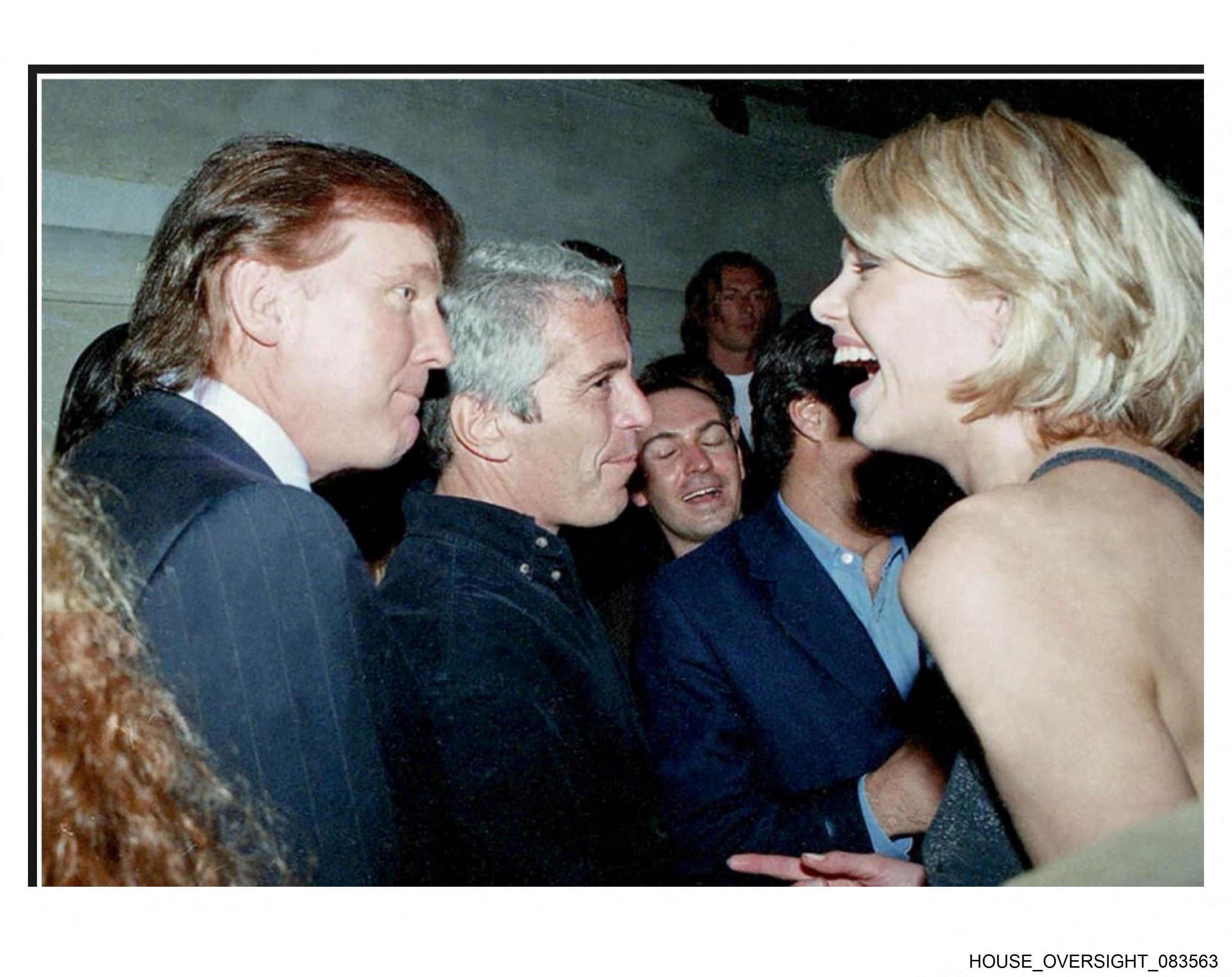 Heute.at - Gelöscht? Foto von Donald Trump fehlt in Epstein-Akten