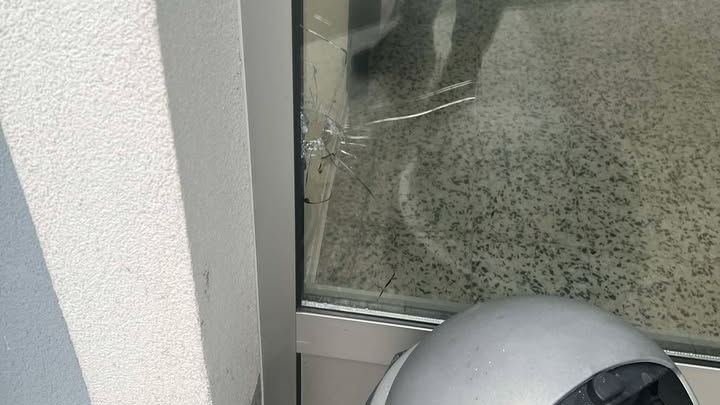 Heute.at - Unbekannte schossen auf Moschee in Hollabrunn