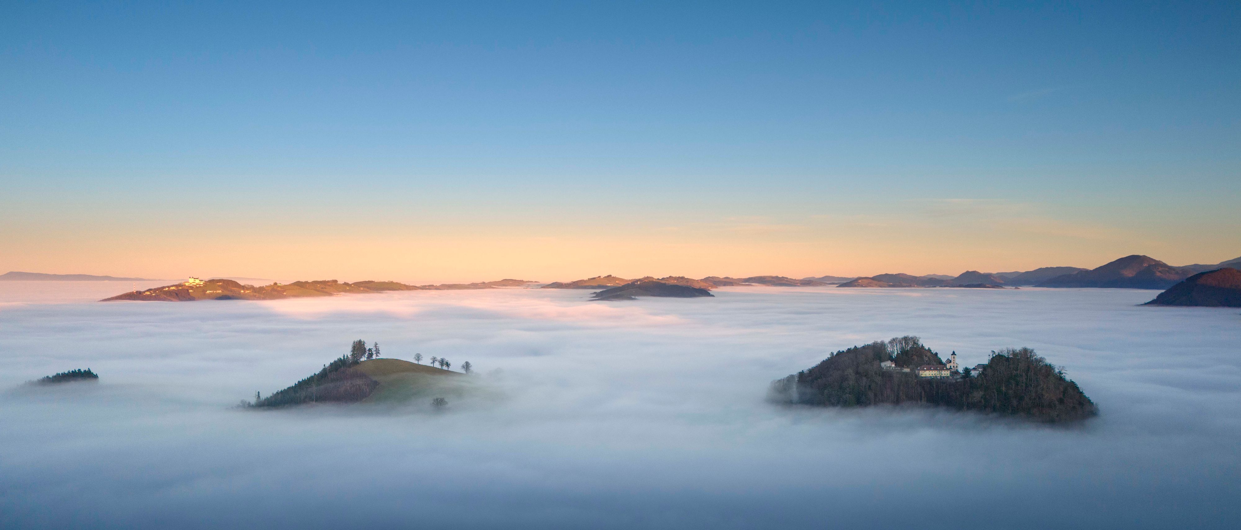 Heute.at - Besondere Fotoaufnahmen – Sonne über Nebeldecke