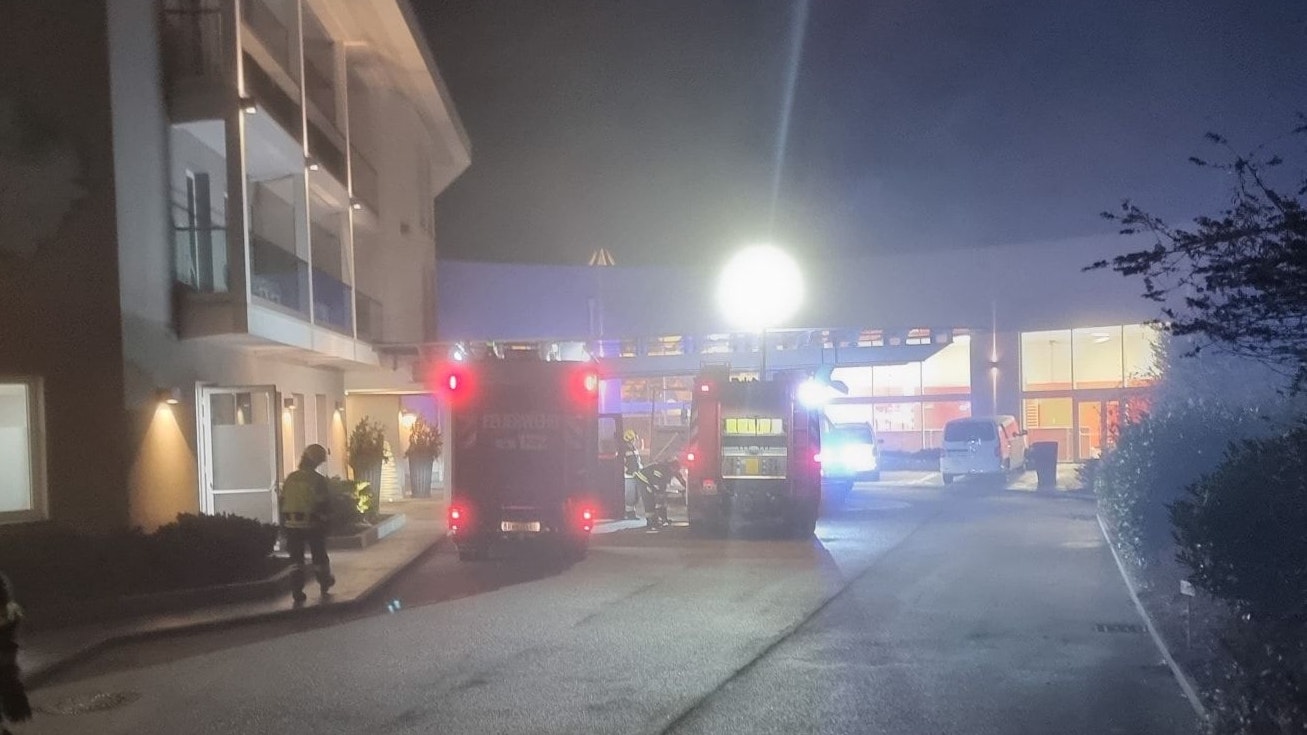 In einem Hotelbetrieb in Aigen im Mühlkreis brannte es in der Nacht auf Sonntag.