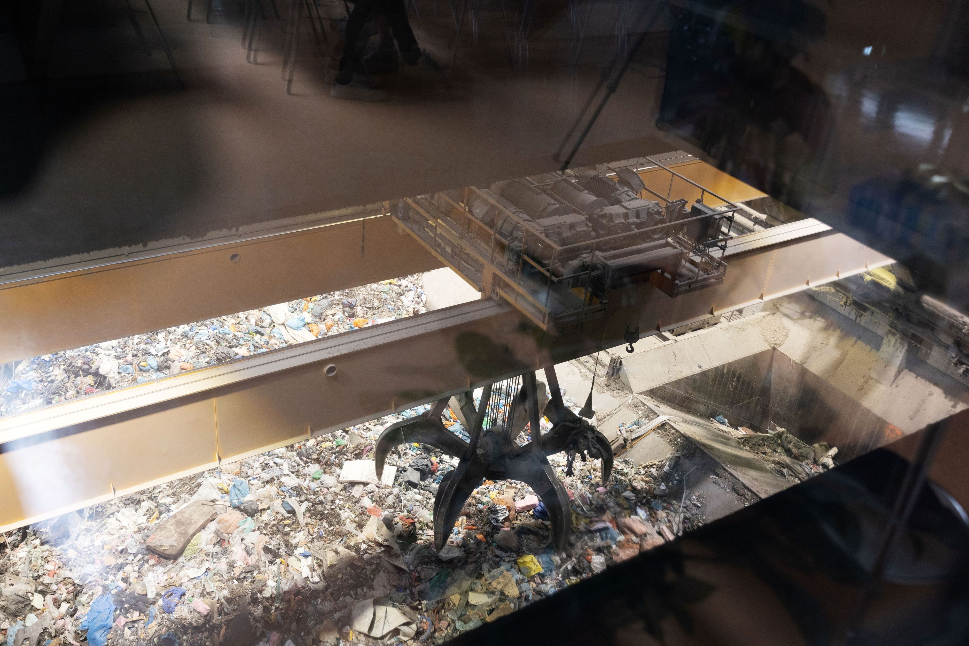 Heute.at - Zur Weihnachtszeit fallen 15 Prozent mehr Müll an